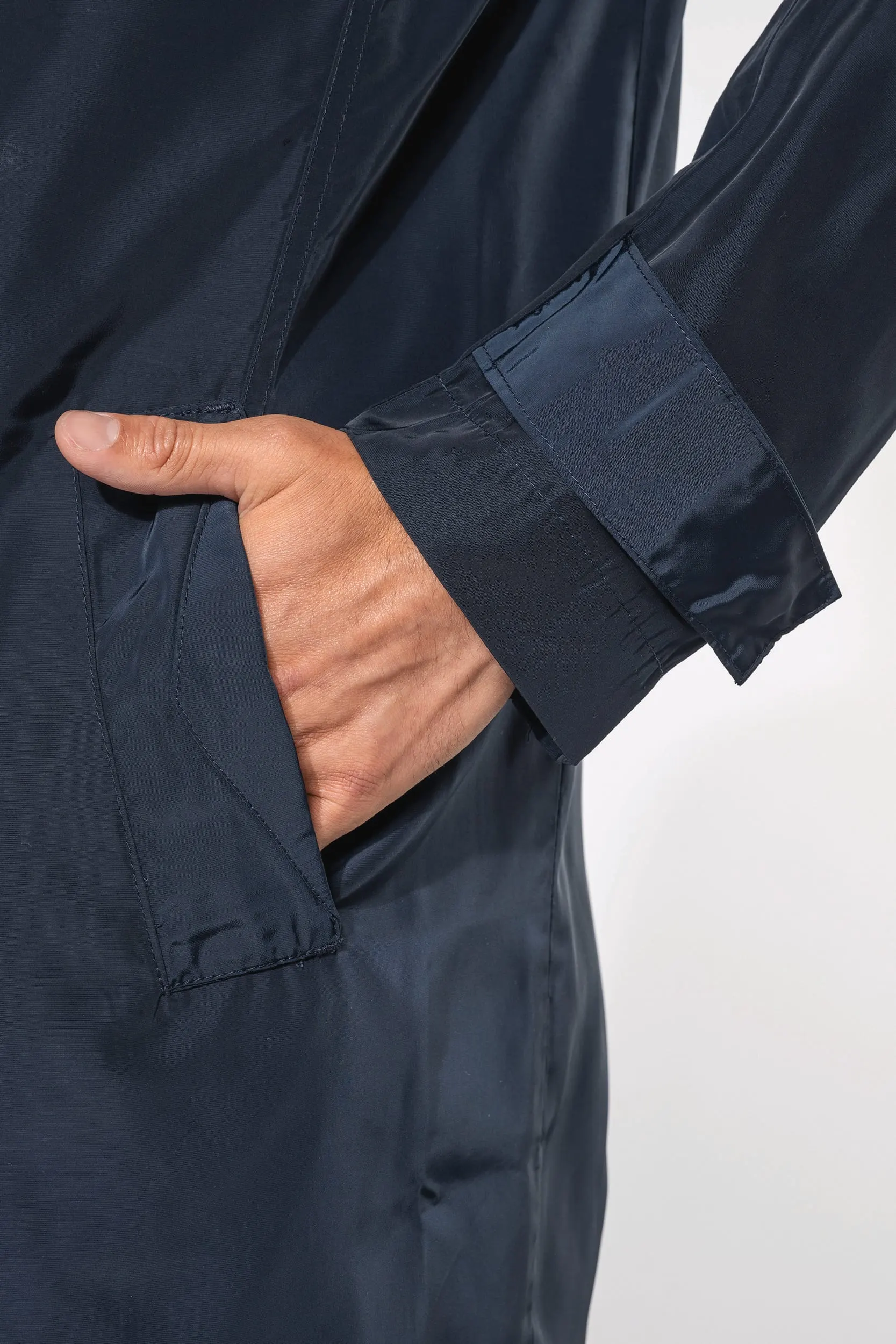 Gabardina ligera para hombre
