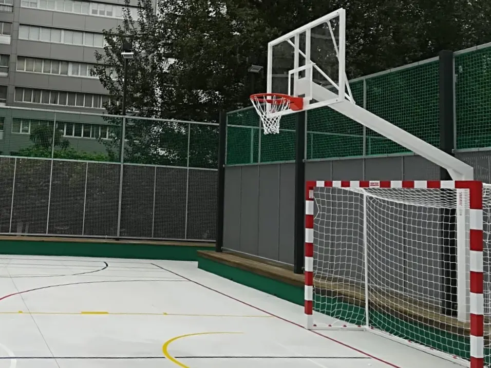 JUEGO CANASTAS BALONCESTO MONOTUBO NEW TUBO 140x140 MM FIJAS CON BASE PARA ANCLAJE VUELO 2,25 MTS