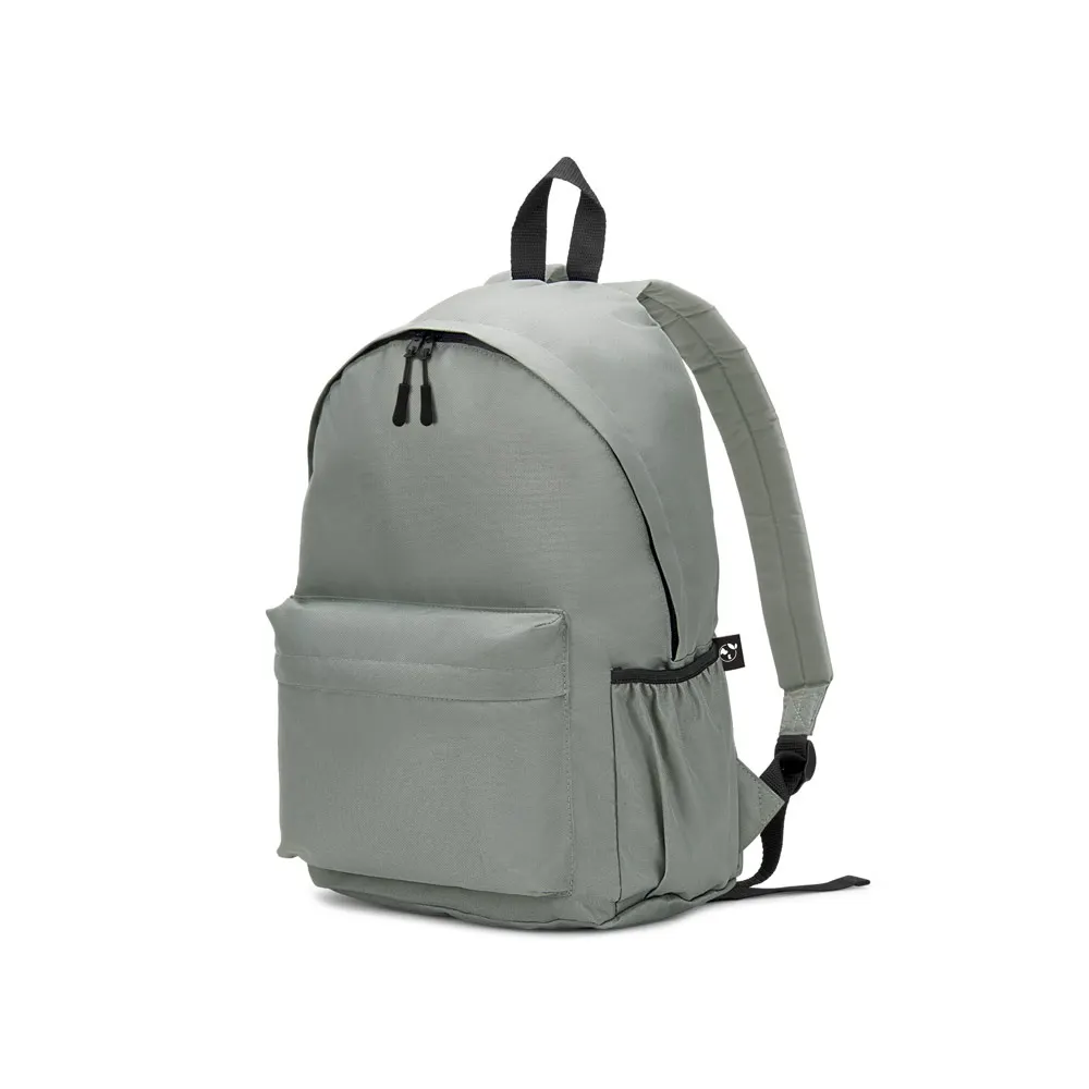 ROSARIO. Mochila clásica con un diseño atemporal en poliéster reciclado 600D