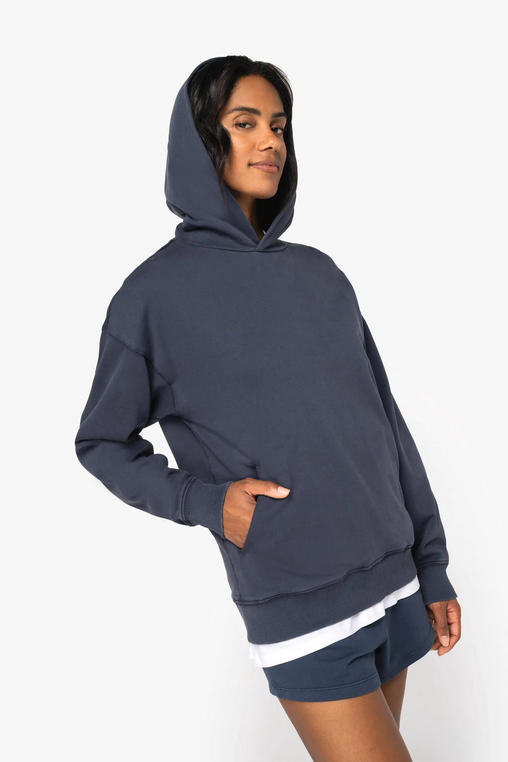Sudadera ecorresponsable con capucha efecto lavado oversize unisex