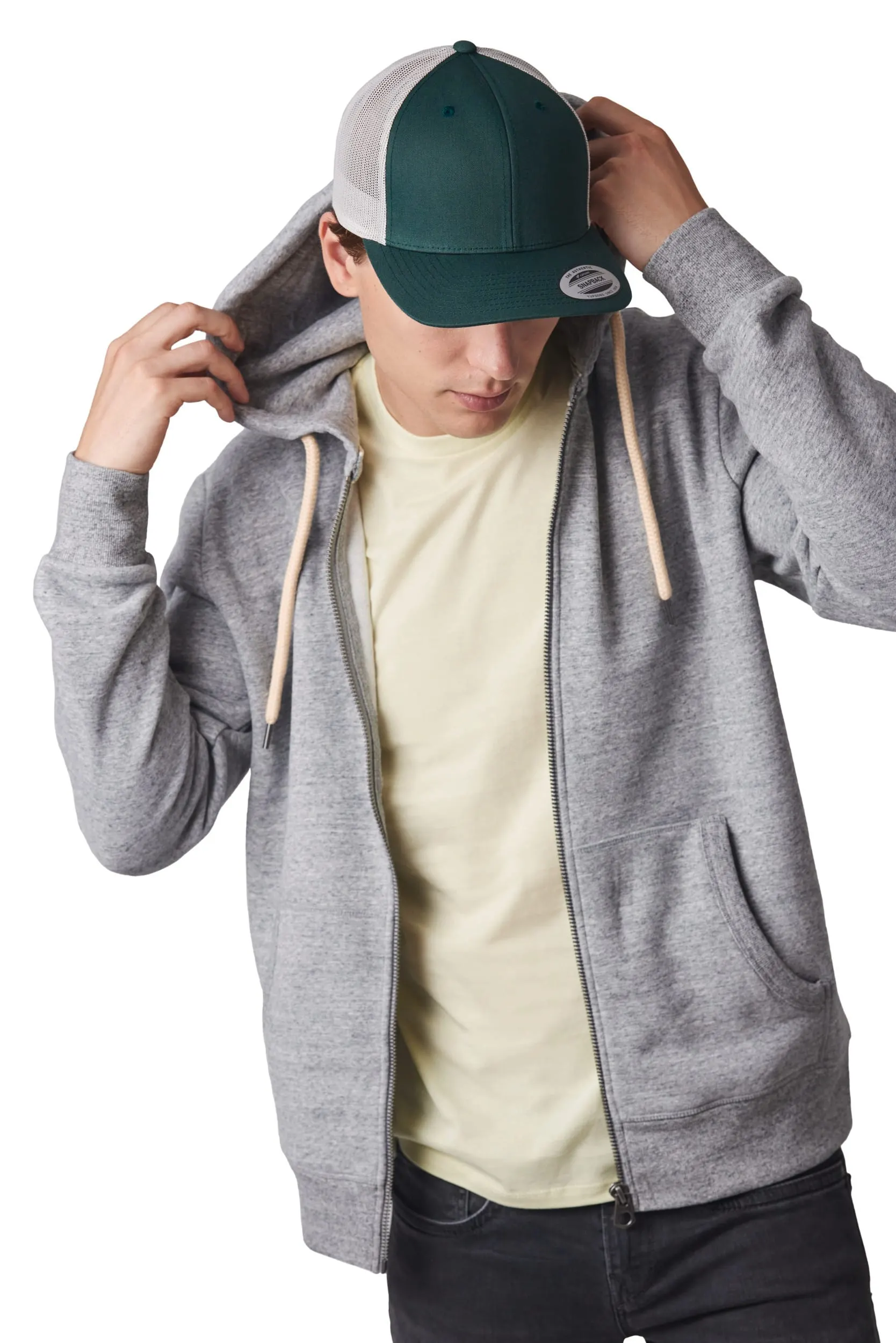 Gorra Trucker modelo retro - 6 paneles