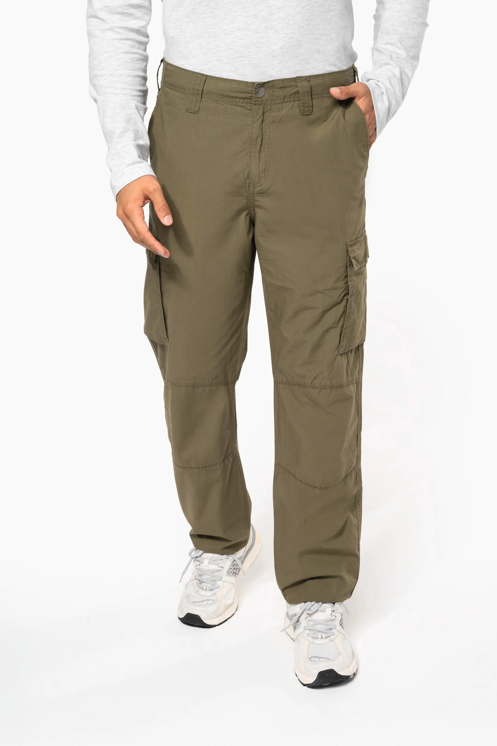 Pantalón ligero multibolsillos para hombre