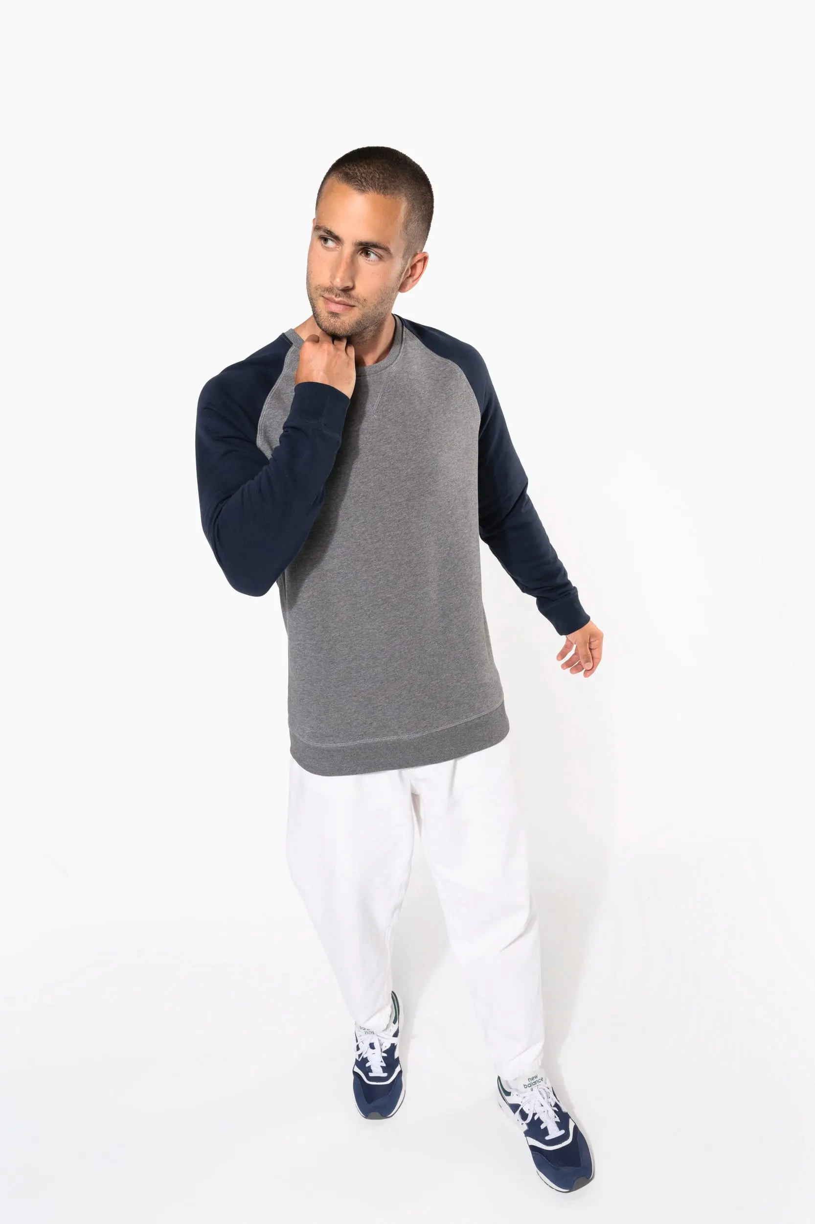 Sudadera bicolor algodón orgánico French Terry cuello redondo mangas raglan hombre