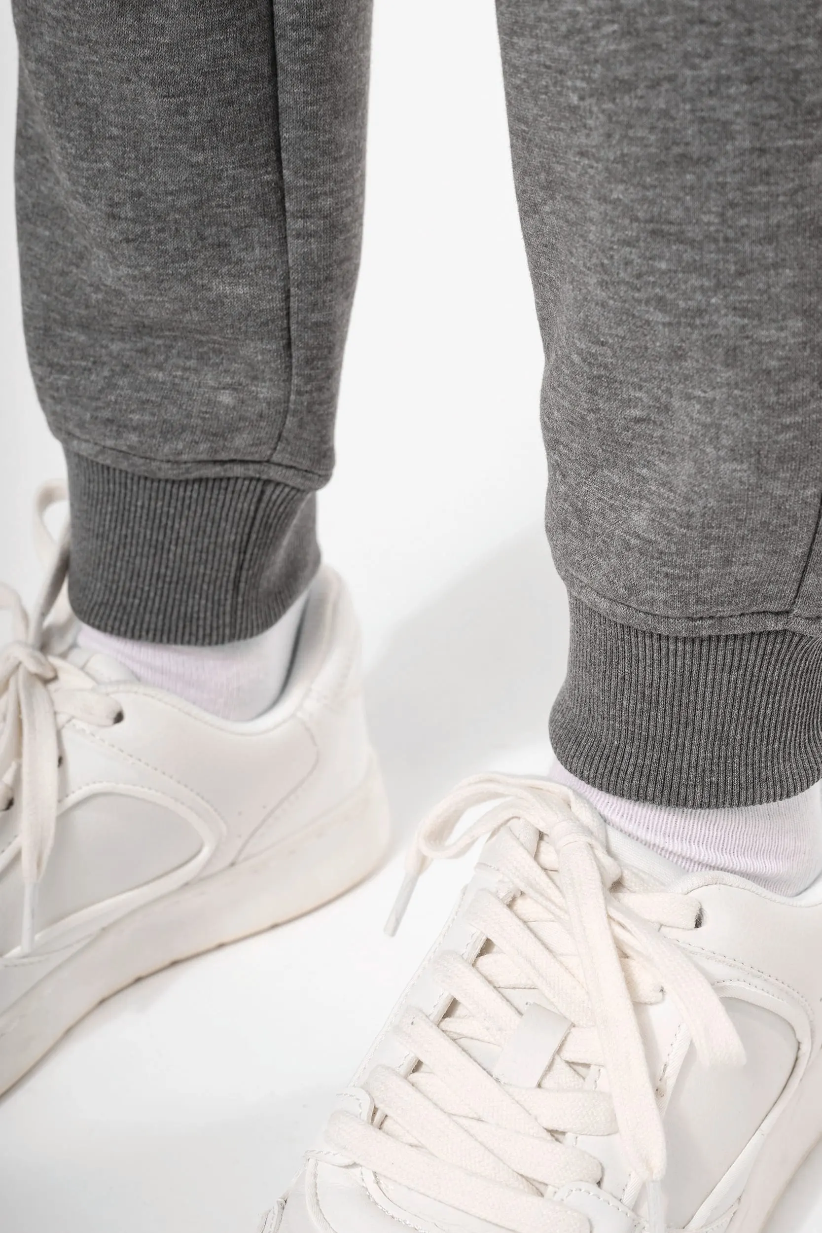Pantalón de chándal con bolsillos multideporte para niños