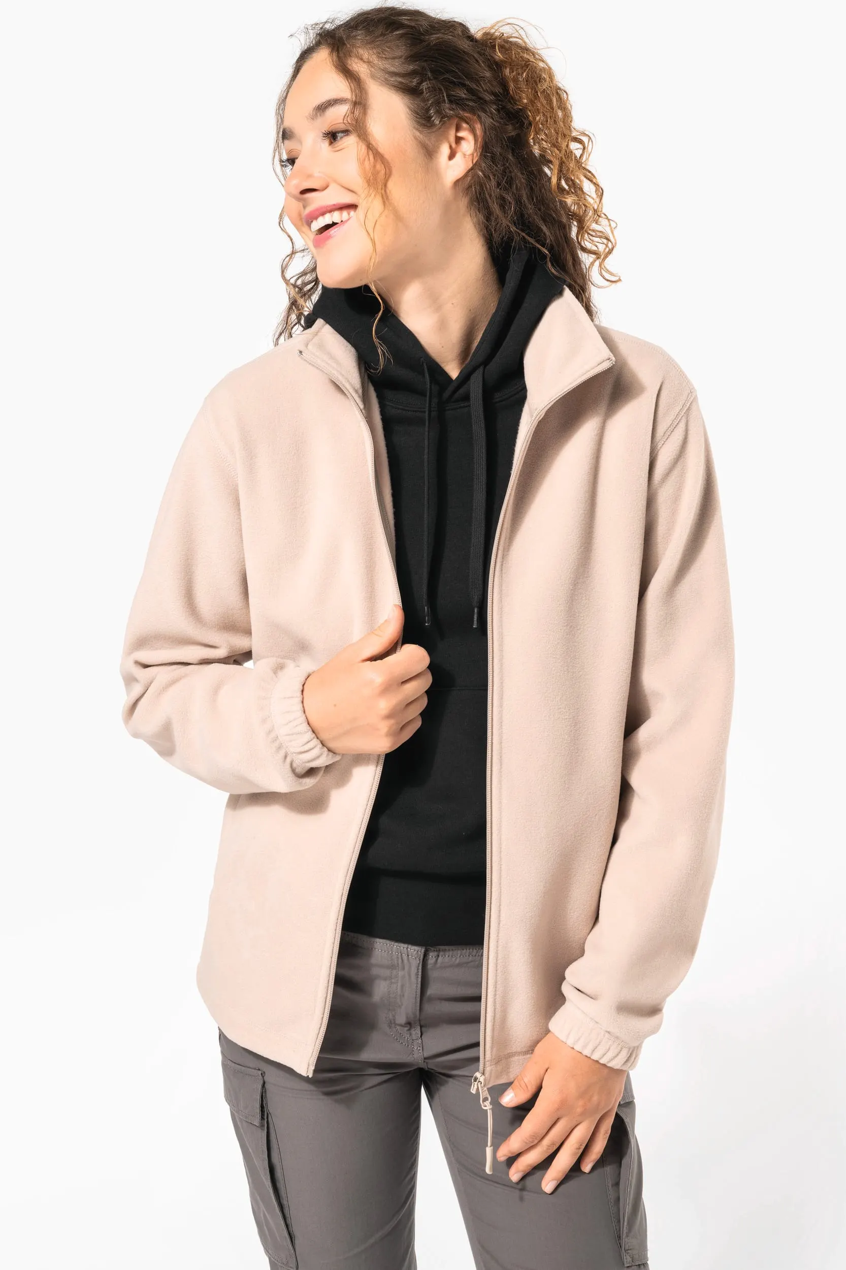 Chaqueta polar ajustable con puños elásticos