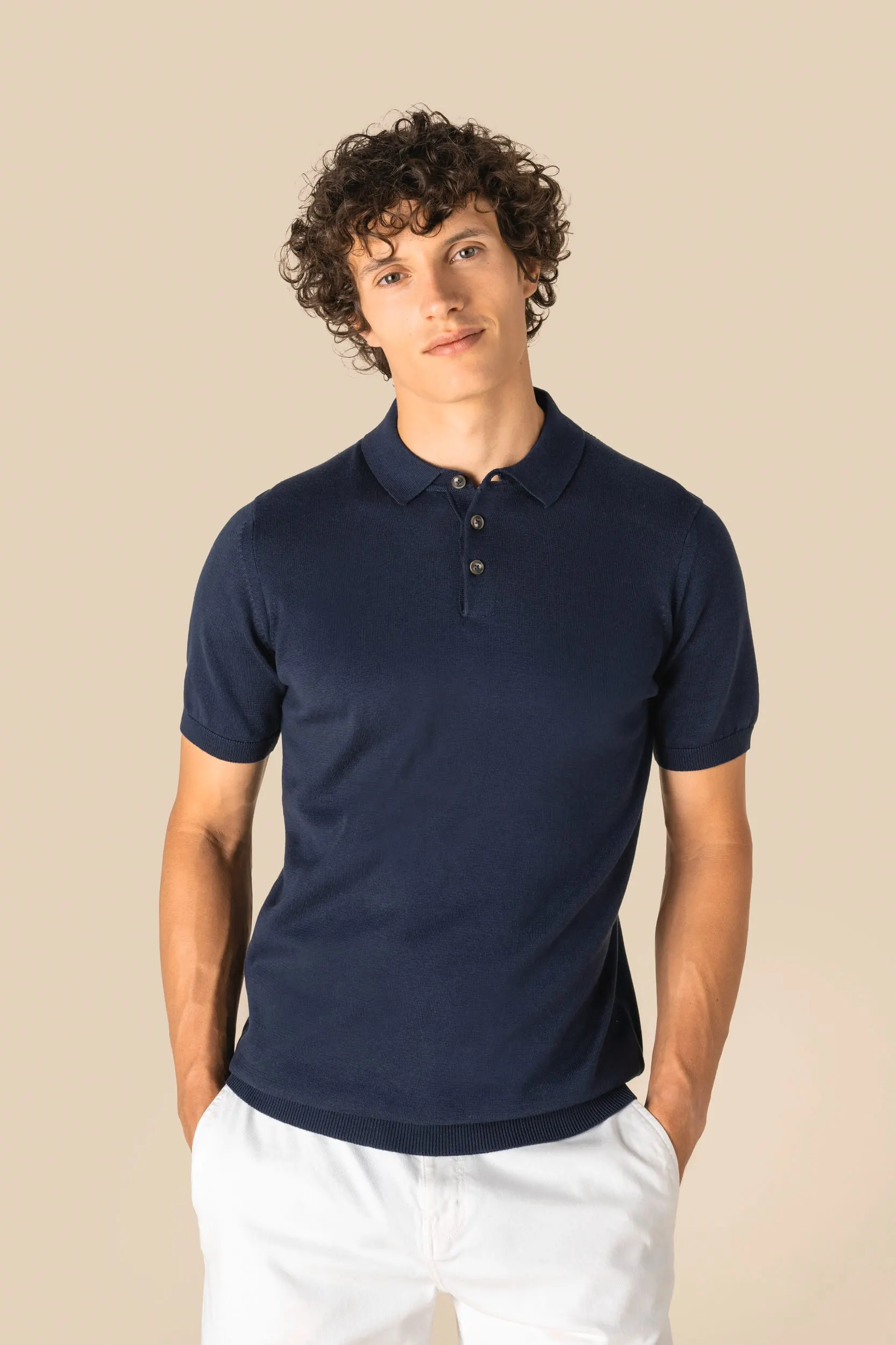 Polo ecorresponsable de punto hombre