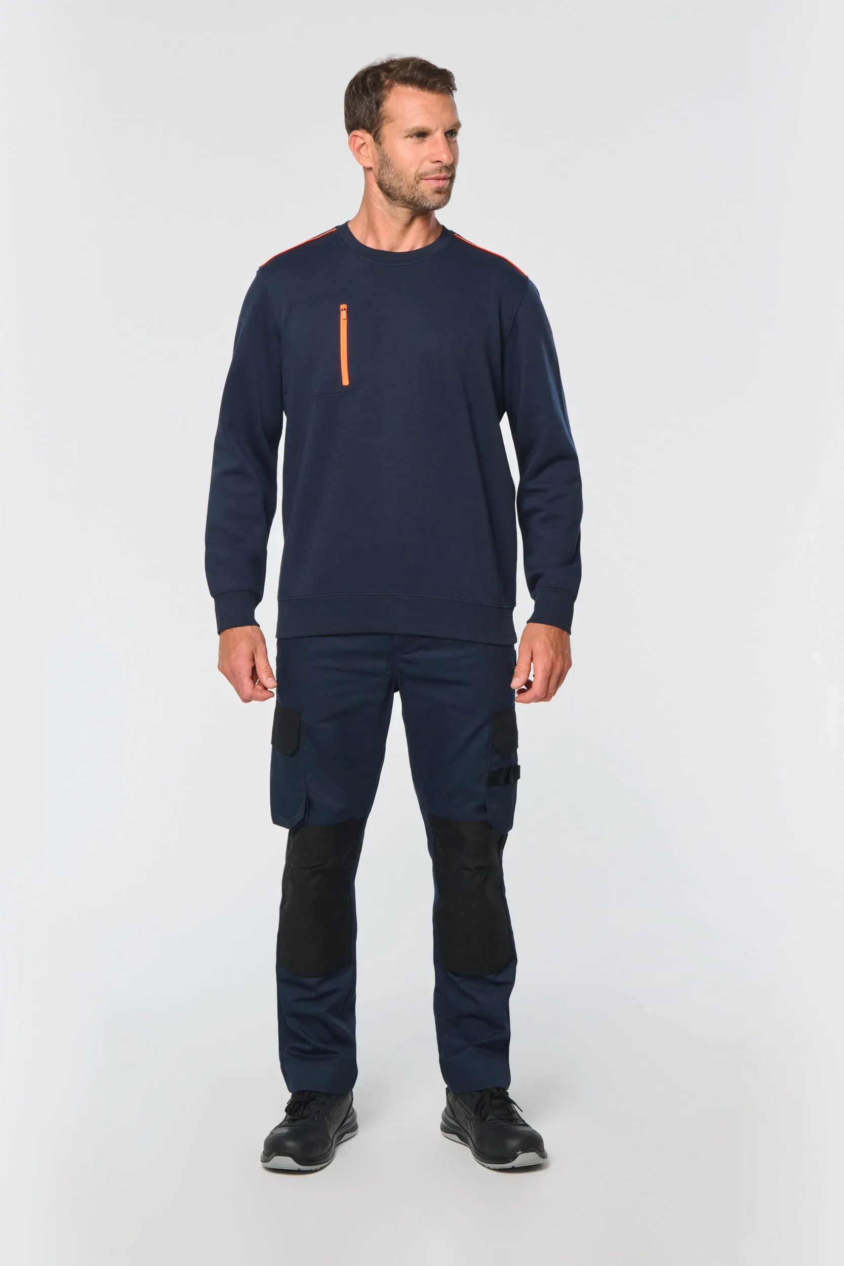 Sudadera Day To Day con bolsillo de cremallera contrastada