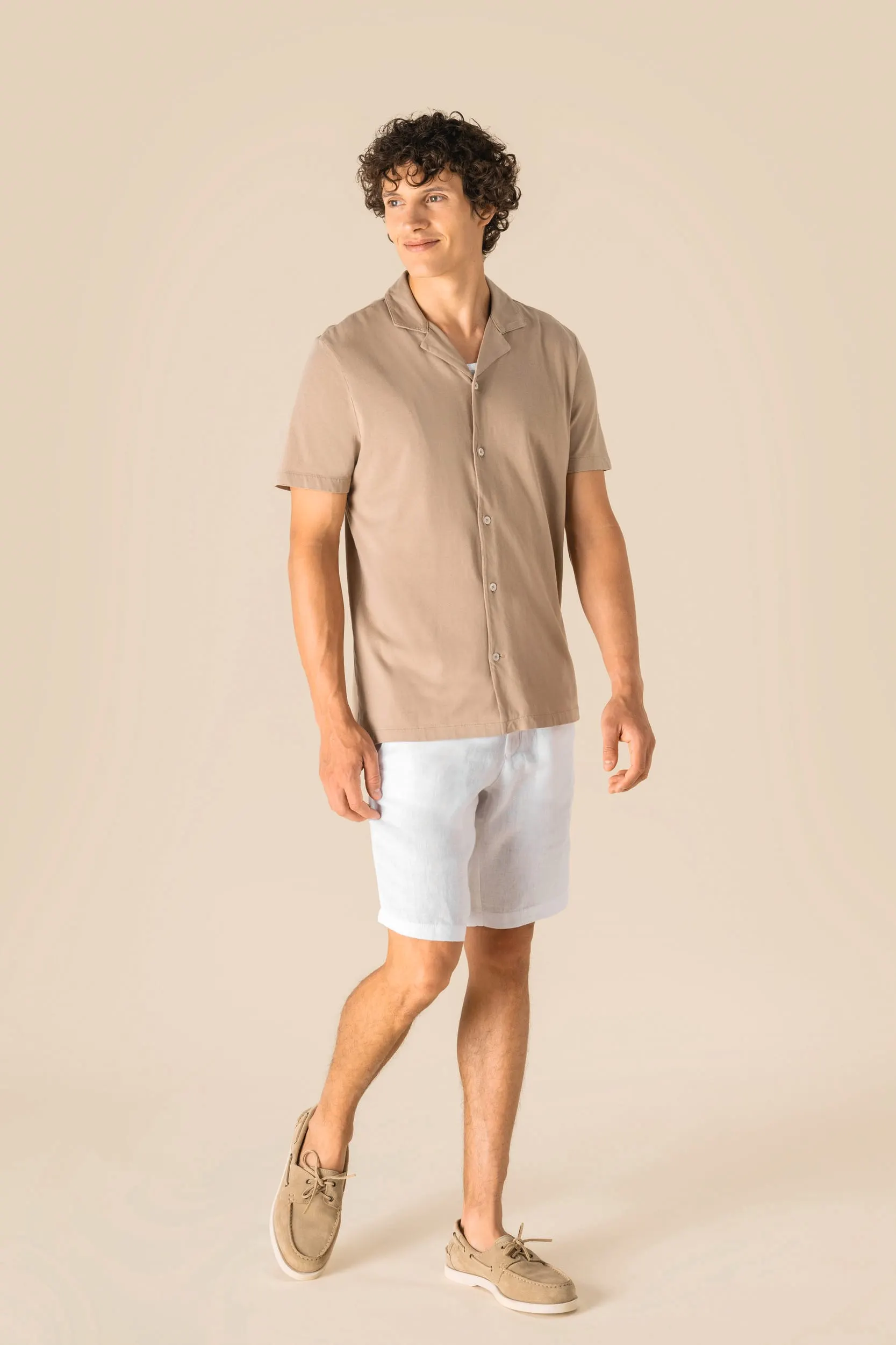 Camisa ecorresponsable efecto lavado de punto jersey manga corta con cuello bowling hombre