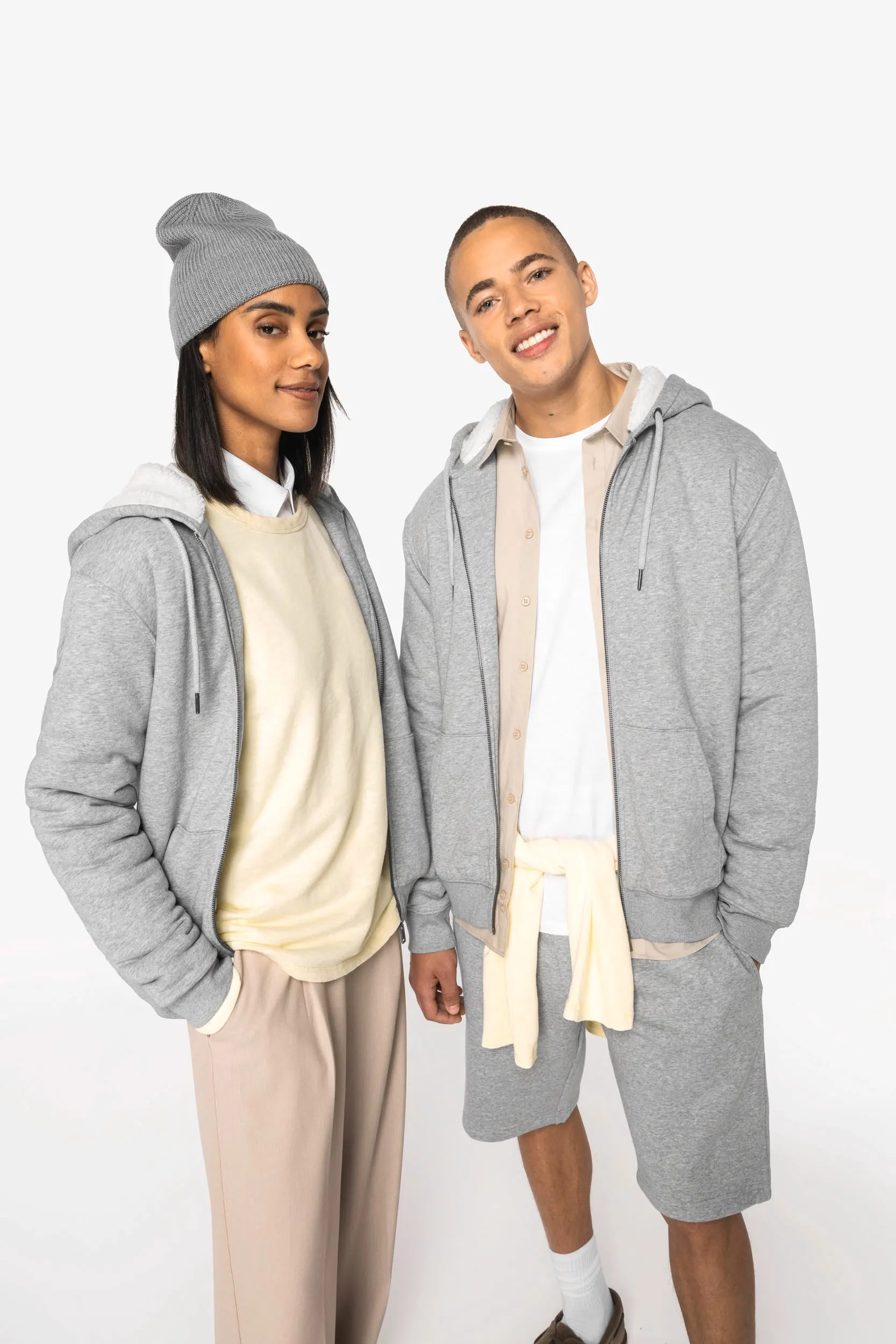 Sudadera ecorresponsable con cremallera y forro de sherpa unisex