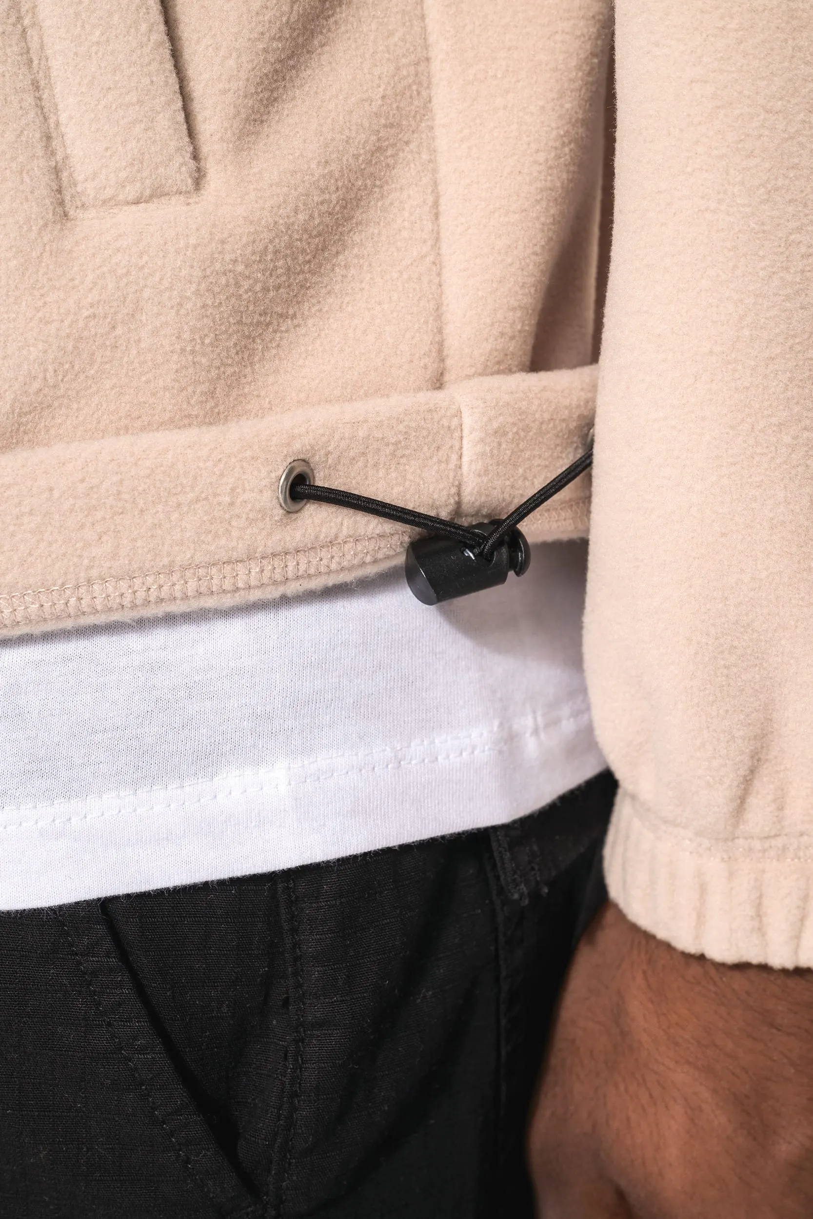 Chaqueta polar ajustable con puños elásticos