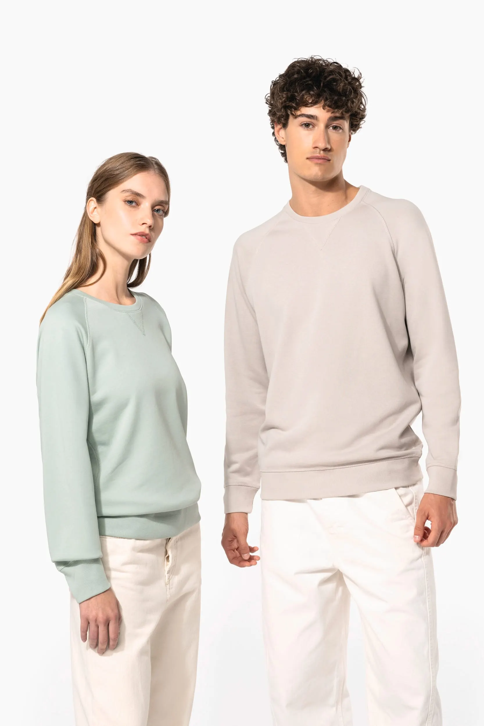 Sudadera algodón orgánico con cuello redondo y mangas raglan de mujer