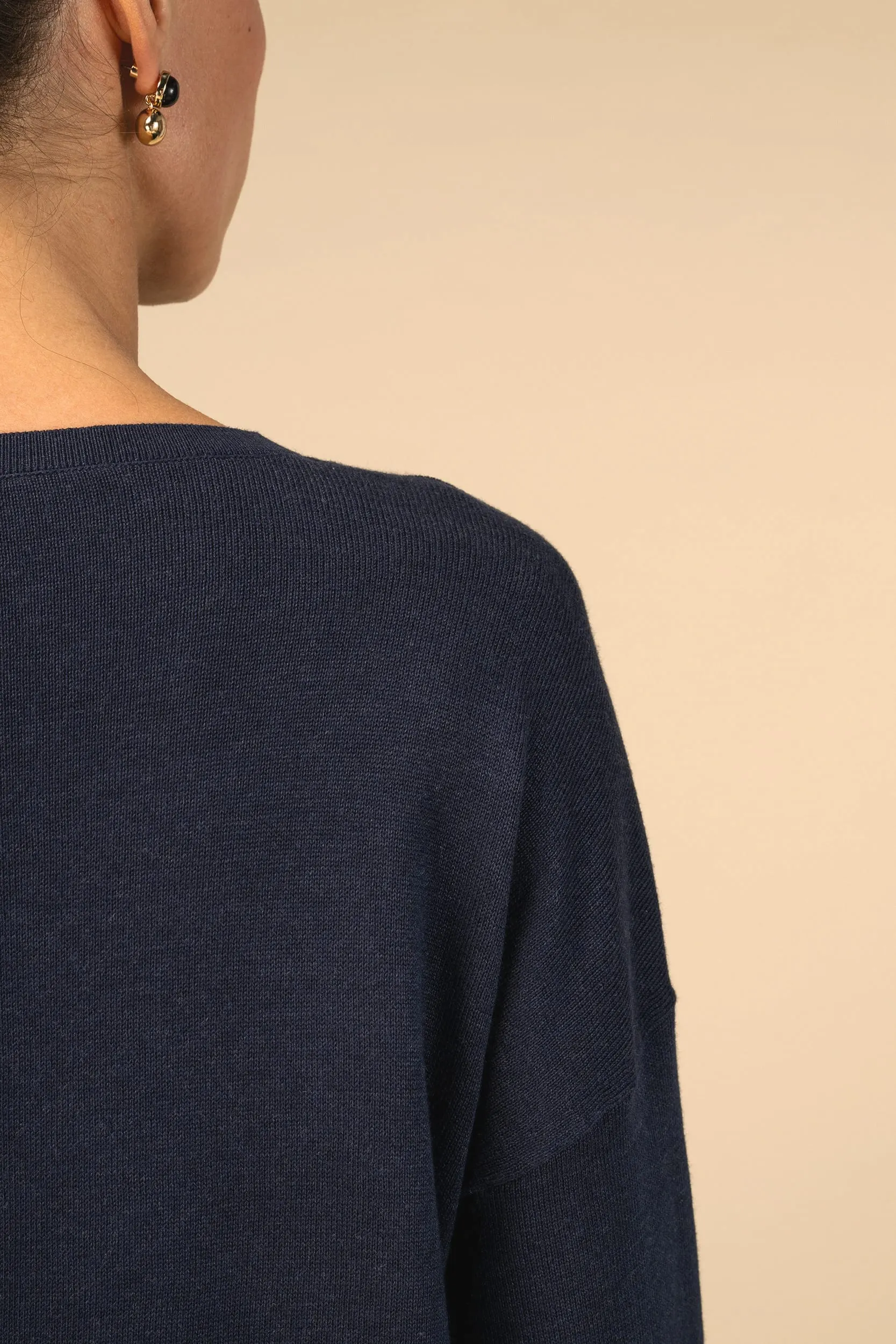Jersey ecorresponsable cuello de pico de lyocell mujer