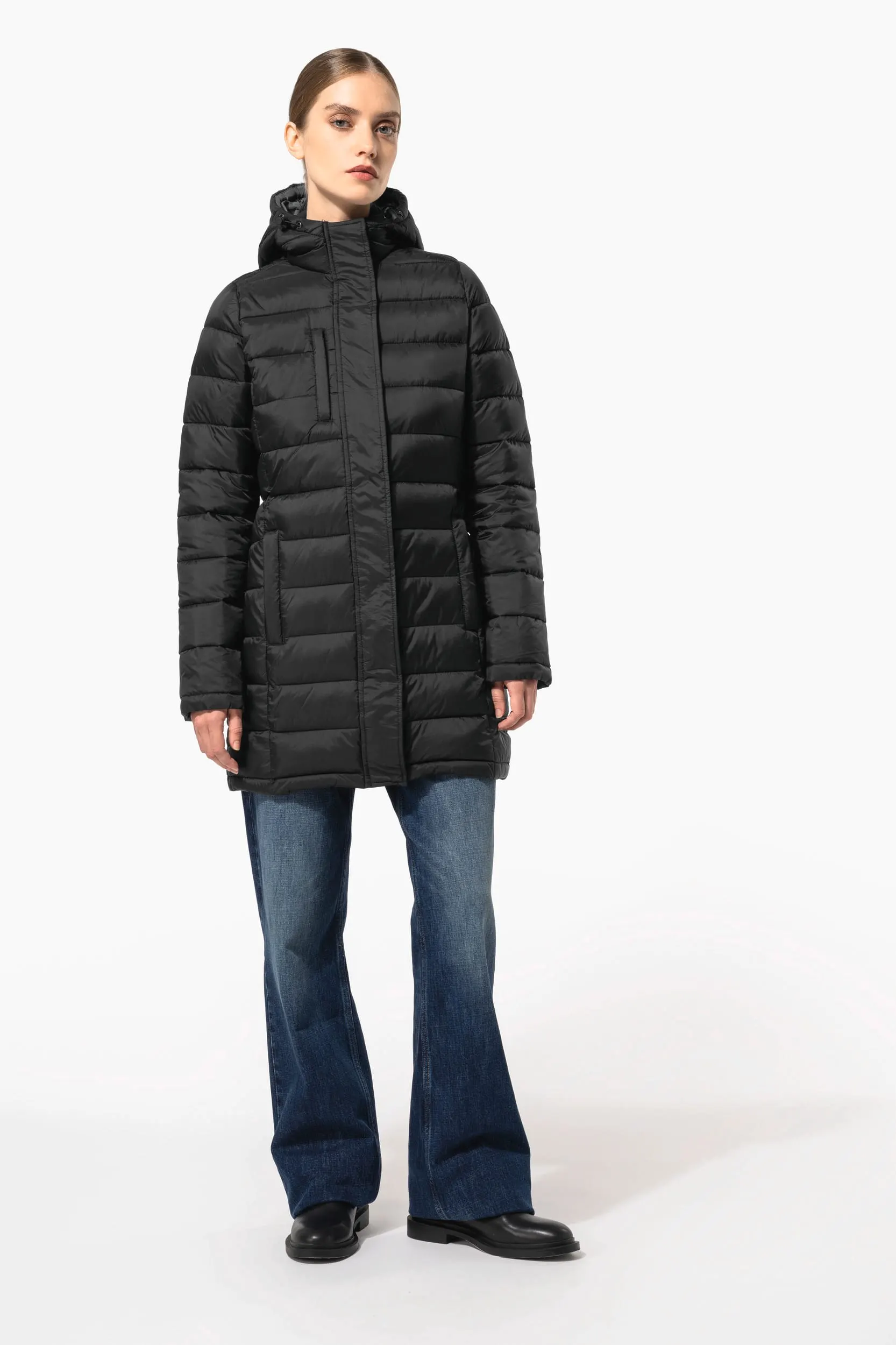 Parka ligera acolchada con capucha para mujer