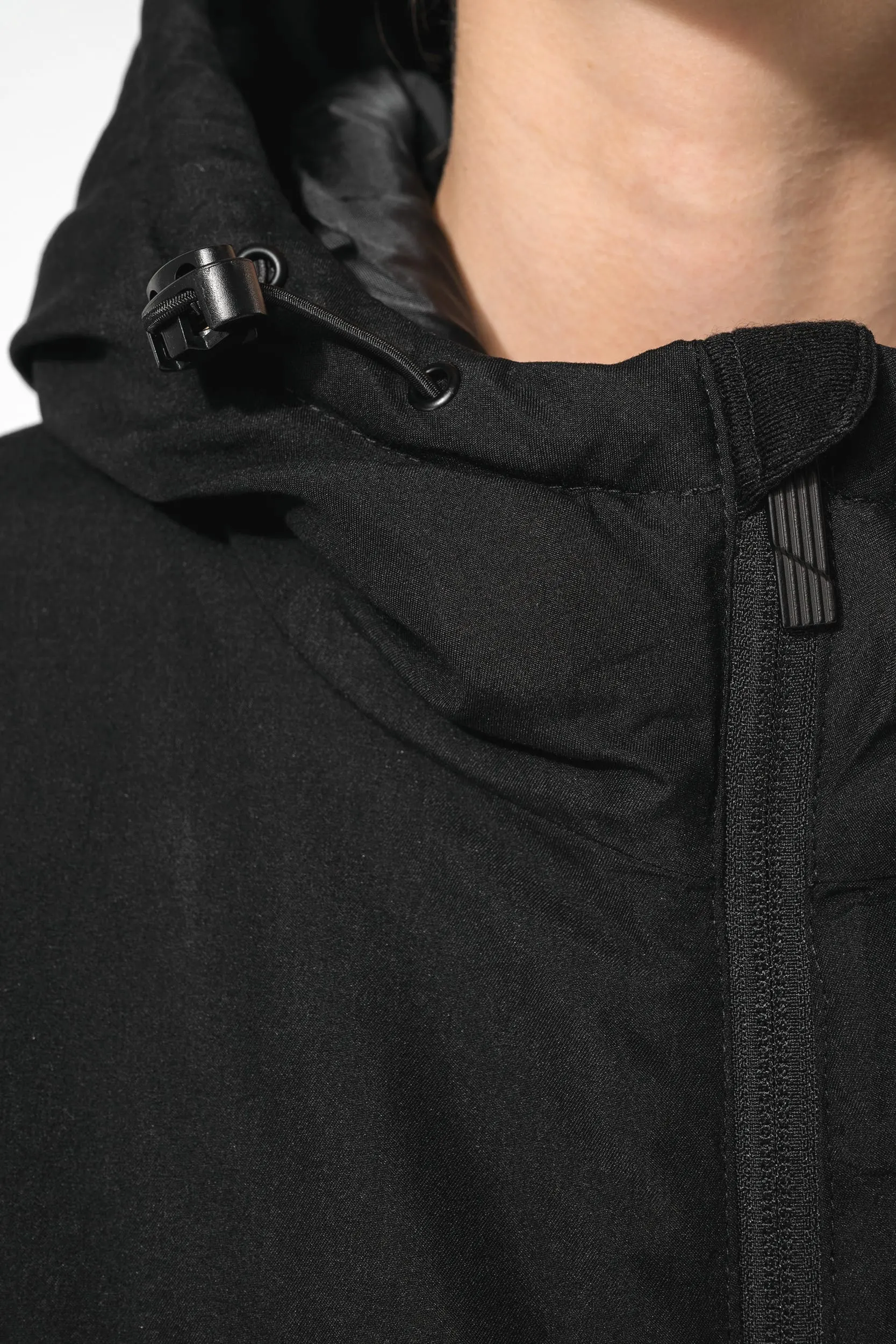 Parka con capucha reciclada unisex