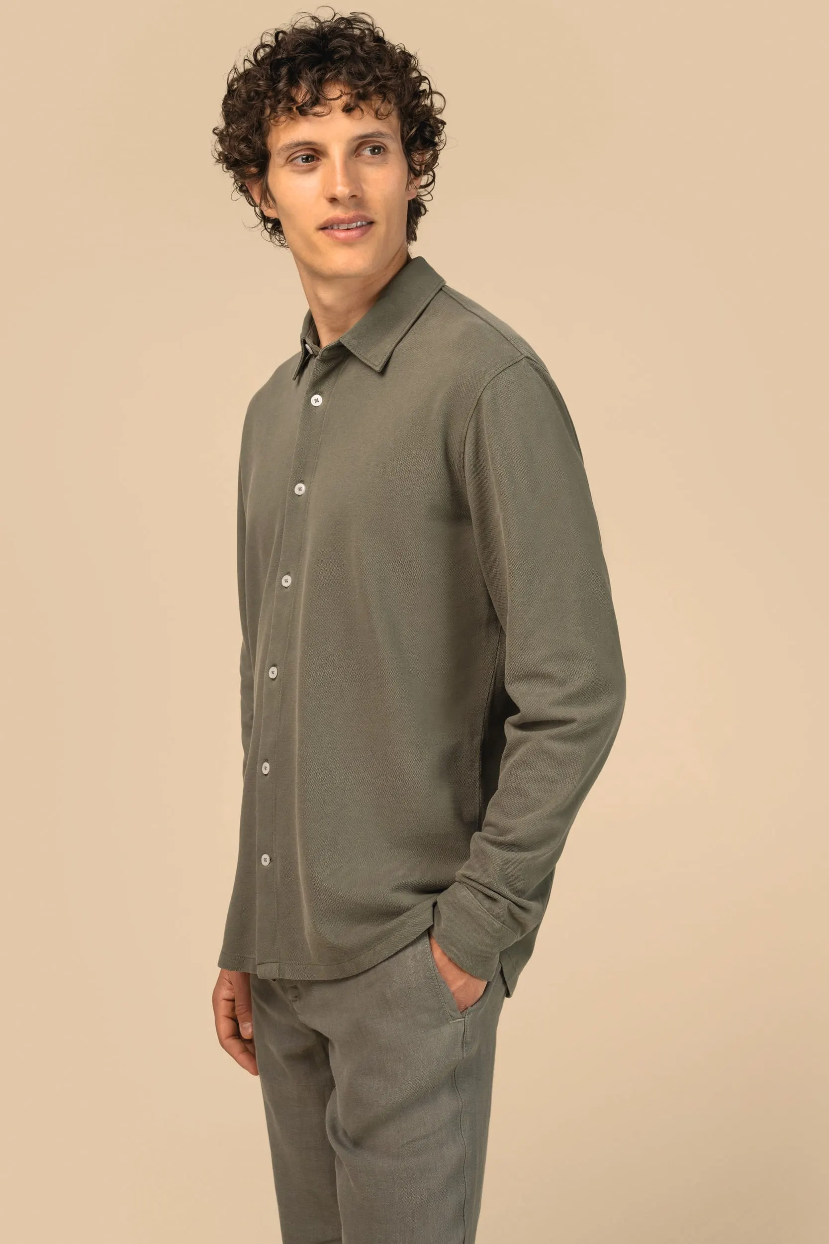 Camisa ecológica desteñida de punto piqué para hombre