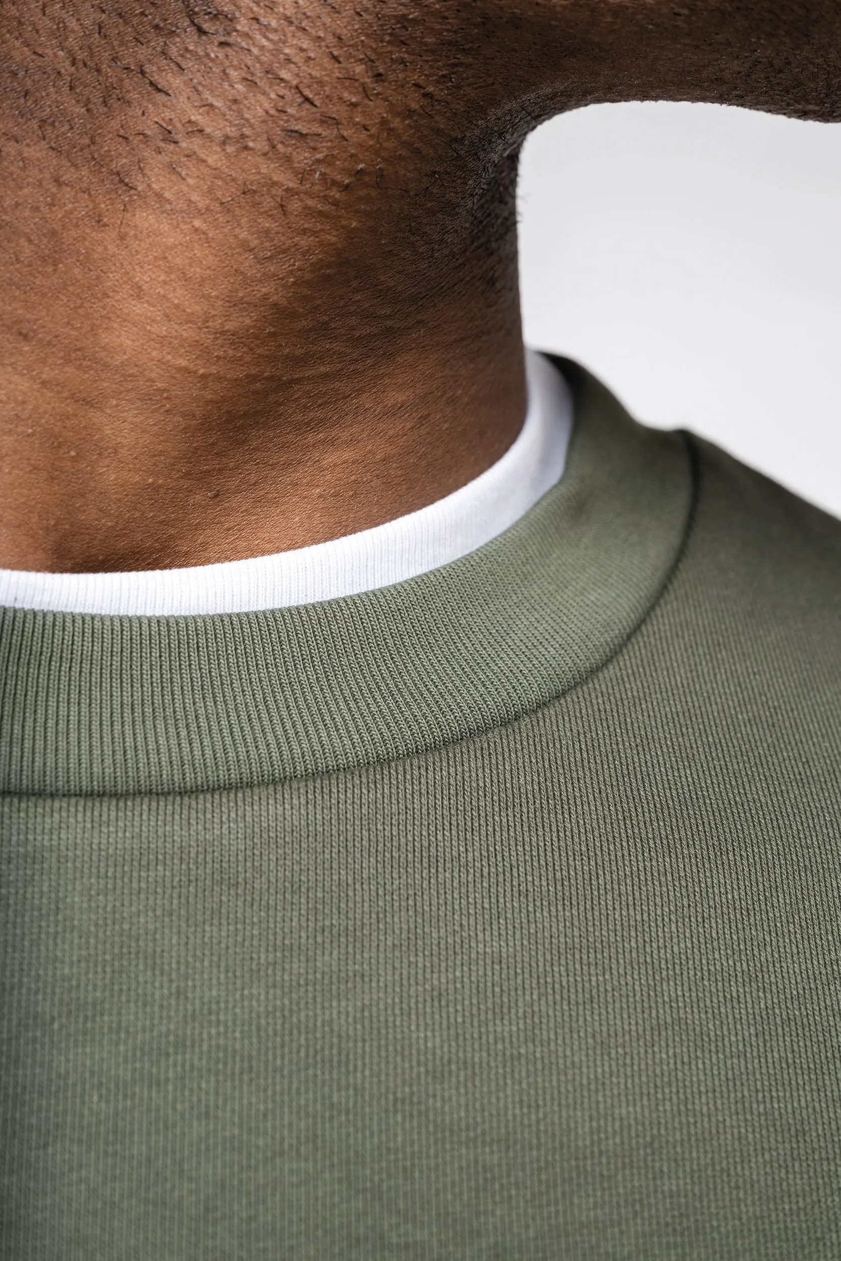 Sudadera ecorresponsable cuello redondo y hombros caídos felpa perchada unisex