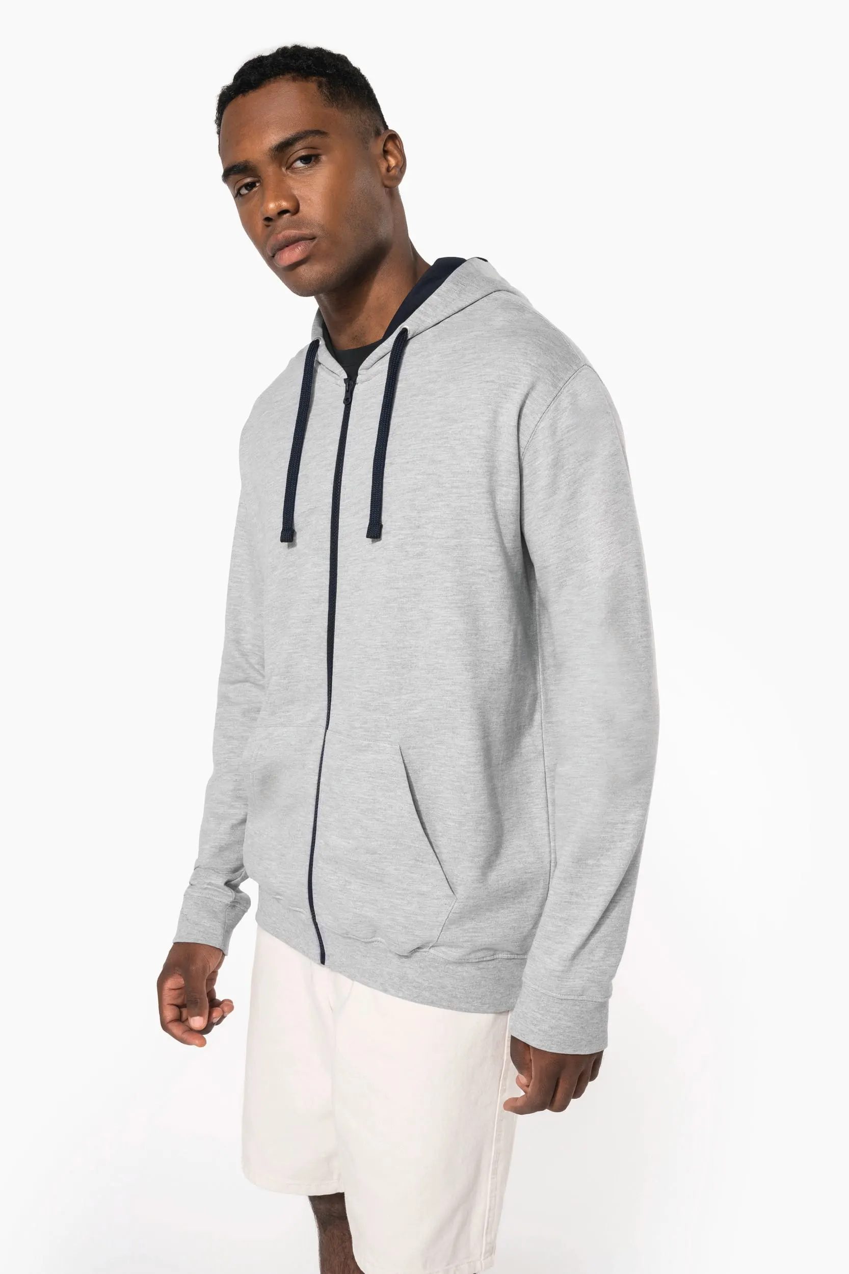 Sudadera capucha y cremallera contrastada