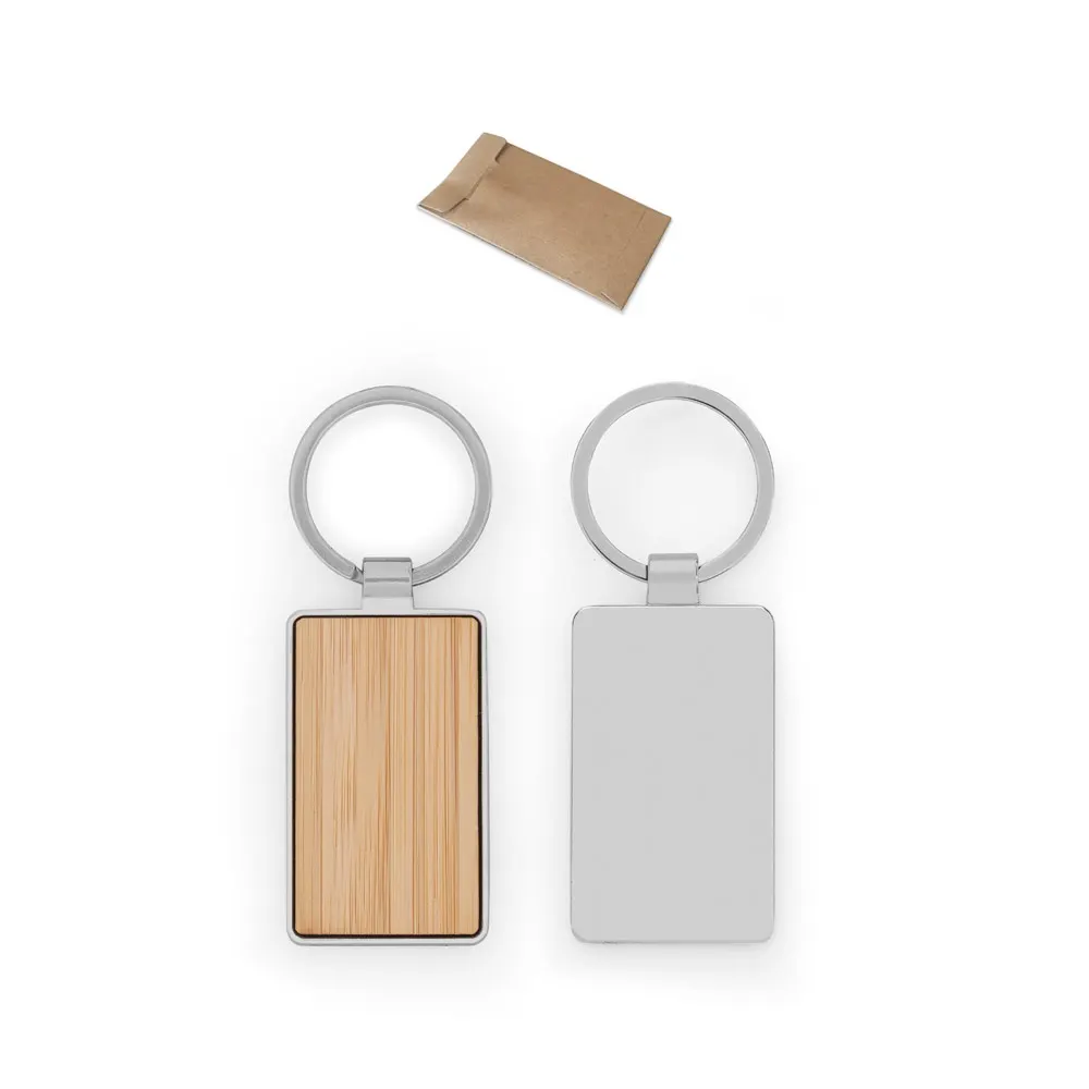 GASTON RECTANGULAR. Llavero rectangular de hierro de zinc y bambú