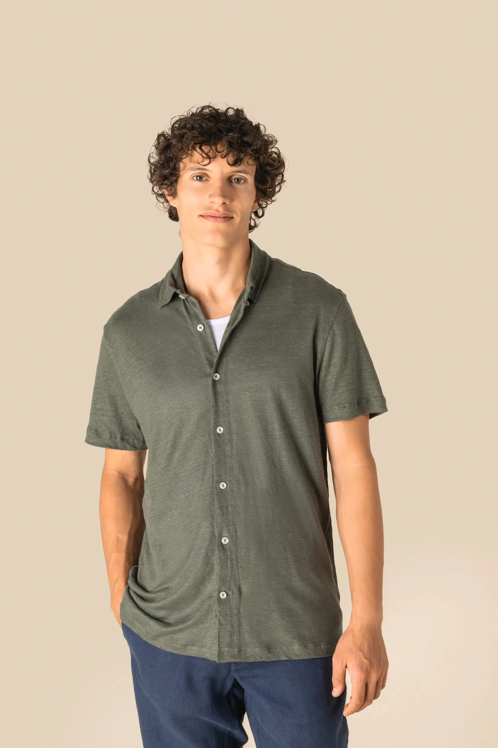 Camisa manga corta de lino hombre