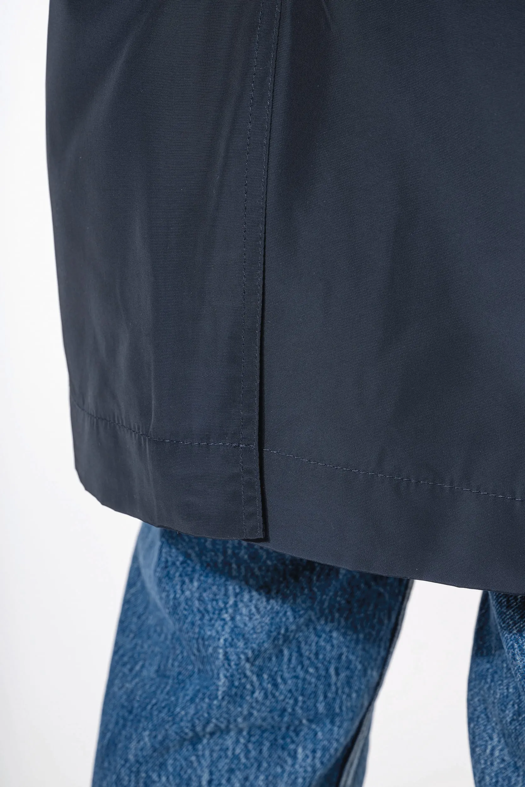 Gabardina ligera para hombre