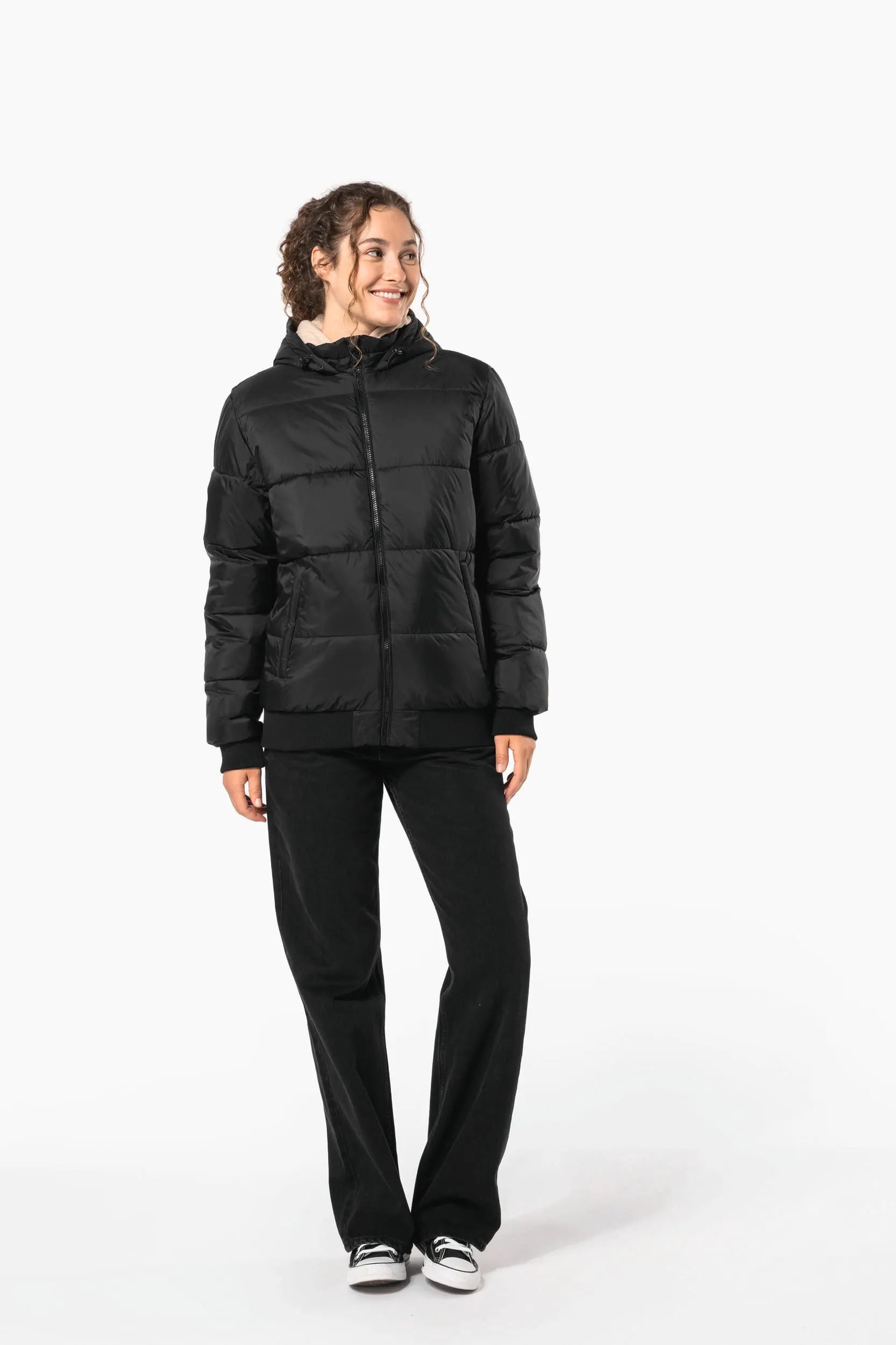 Chaqueta ripstop reciclada con capucha unisex
