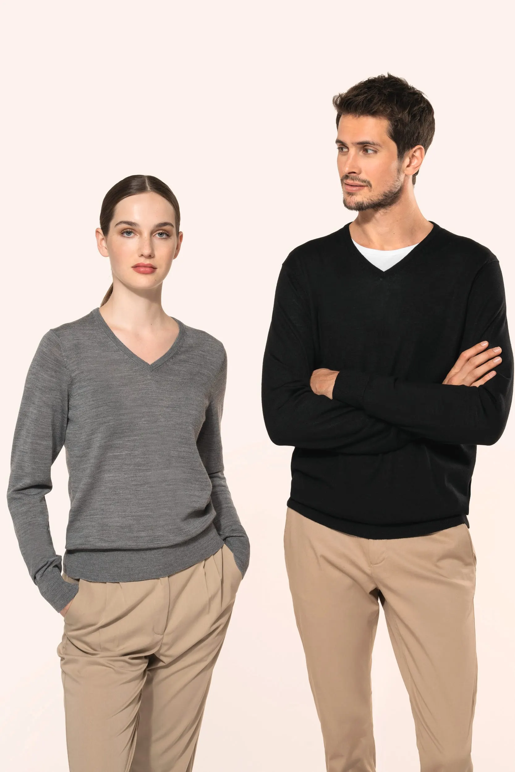 Jersey lana merina cuello de pico mujer