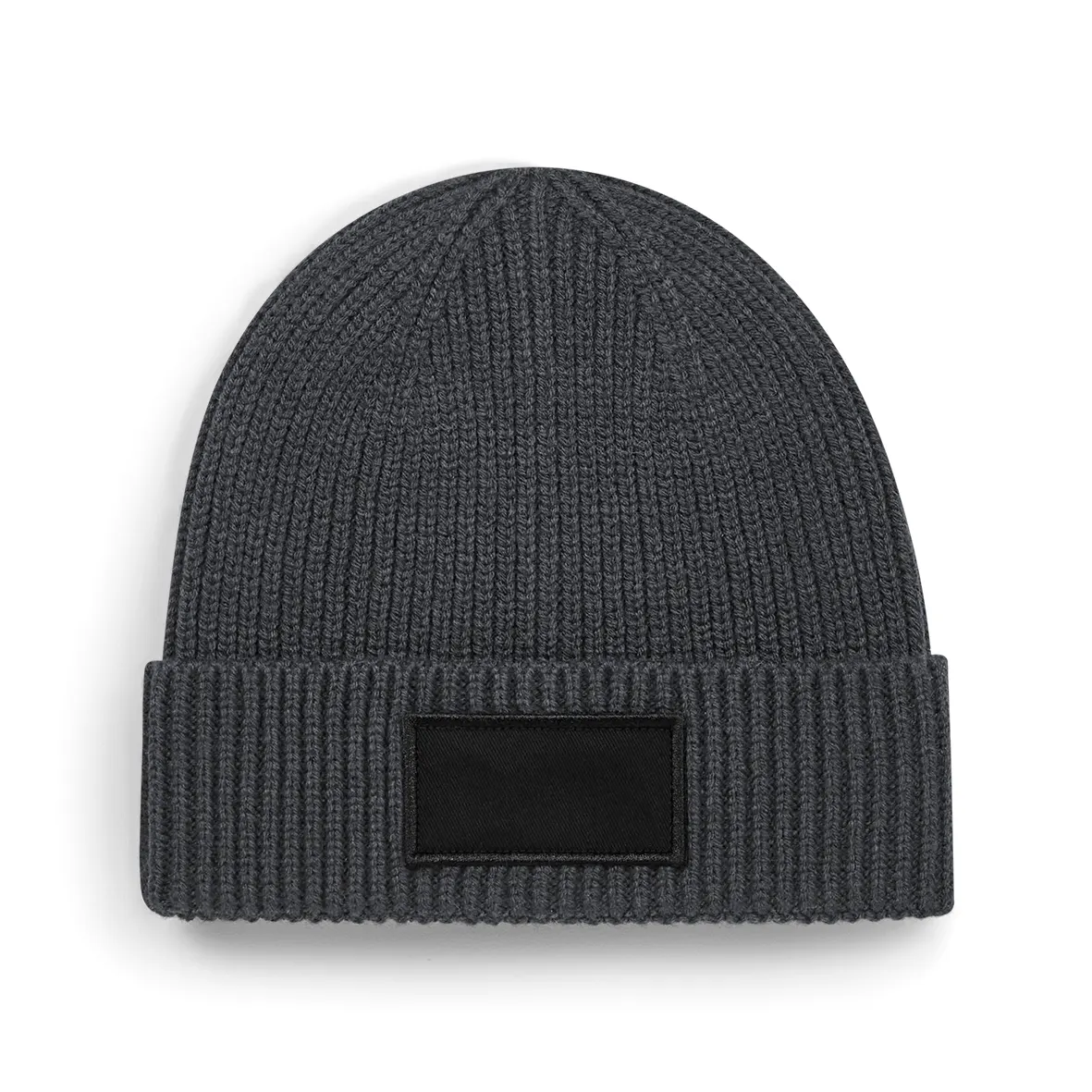 Gorro moderno con parche<br/>