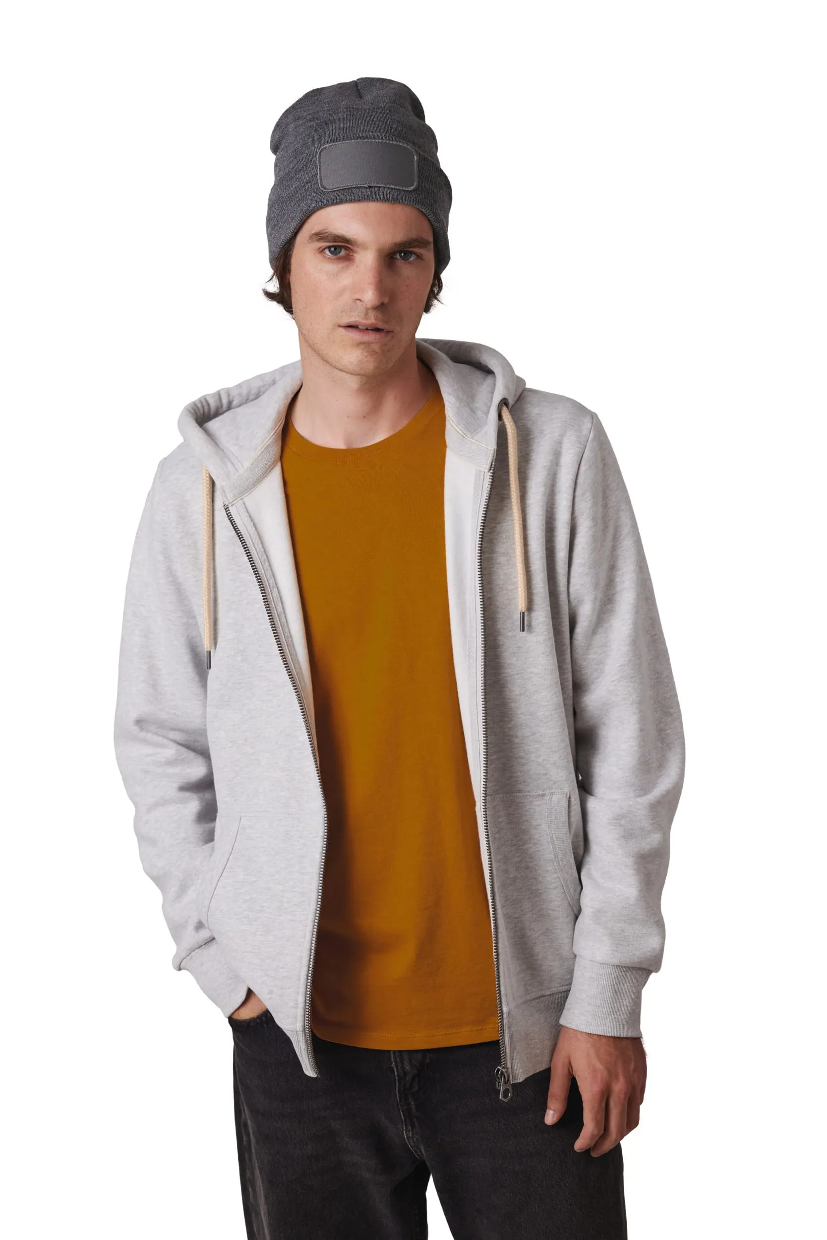 Gorro reciclado con parche y forro Thinsulate™