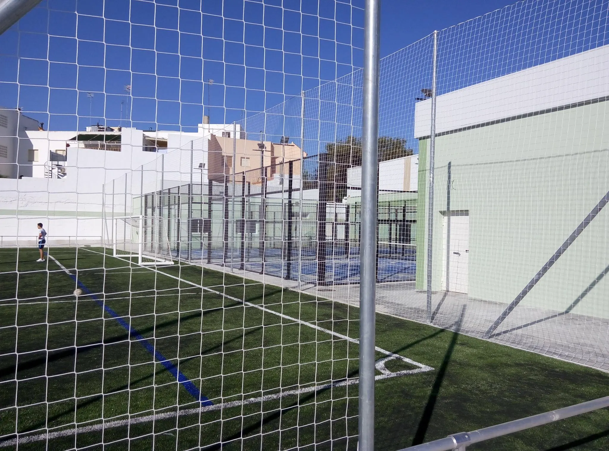 POSTE METÁLICO GALVANIZADO 6M PARA RED PROTECCIÓN SIN BOTES