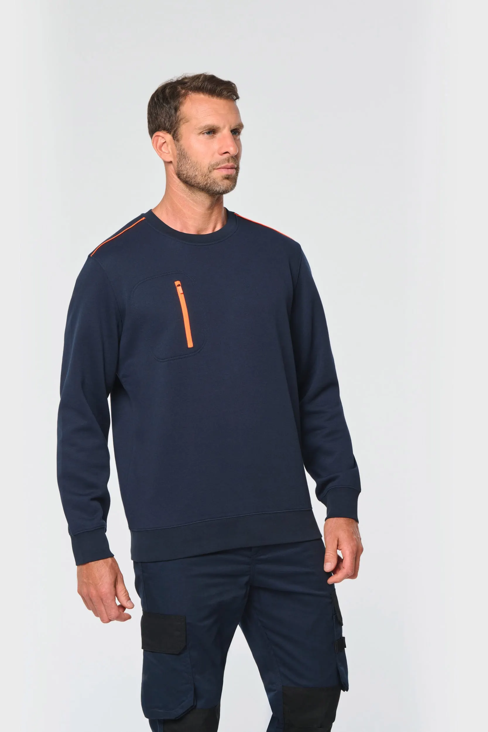 Sudadera Day To Day con bolsillo de cremallera contrastada