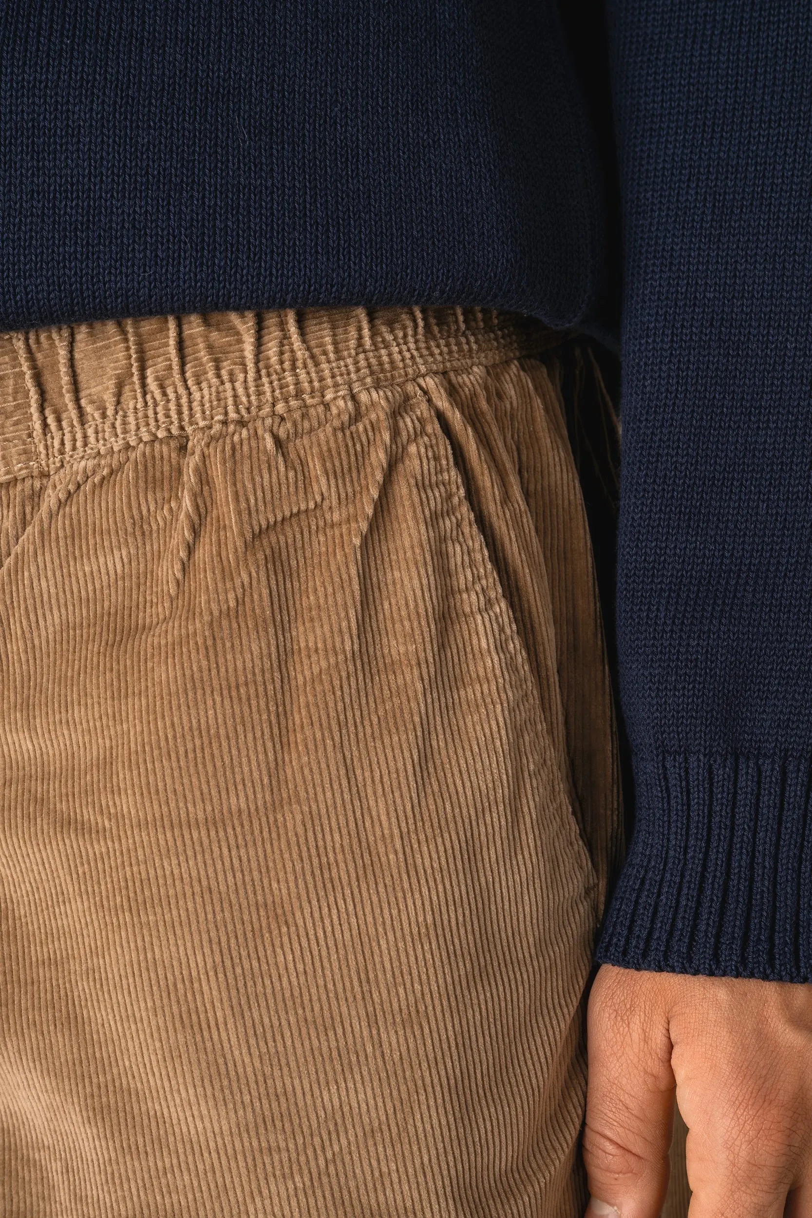 Short ecorresponsable de pana hombre