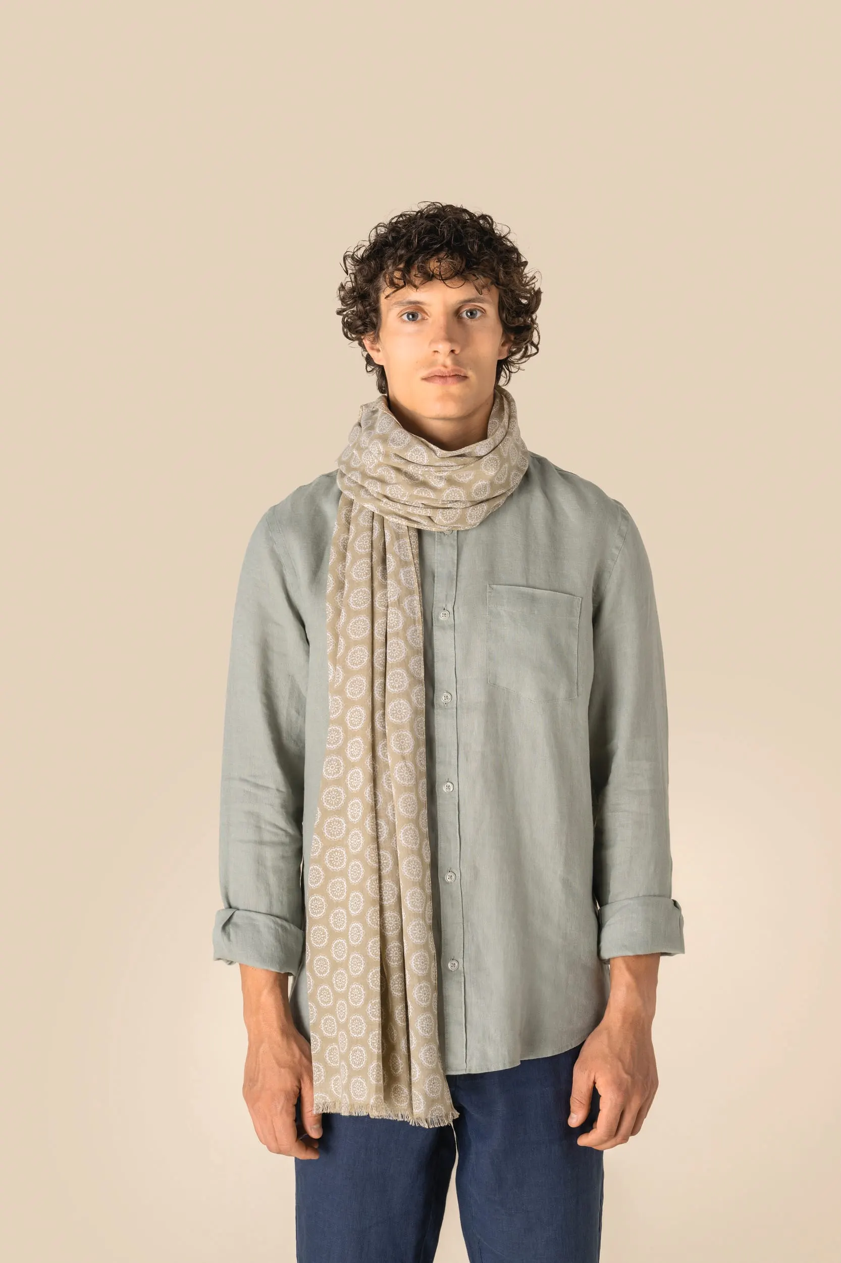 Fular con estampado unisex