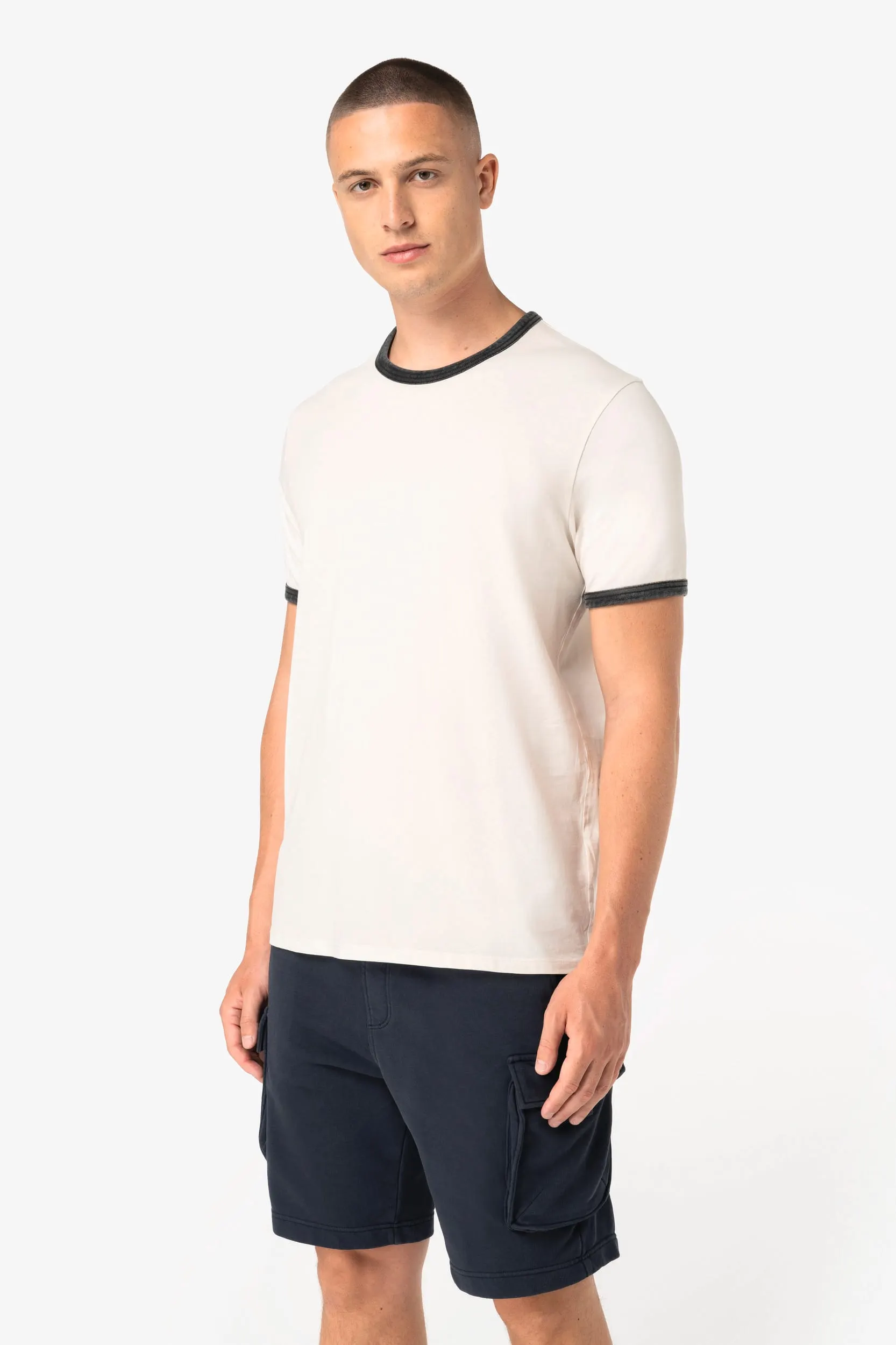 Camiseta ringer ecorresponsable con ribetes contrastados efecto lavado hombre