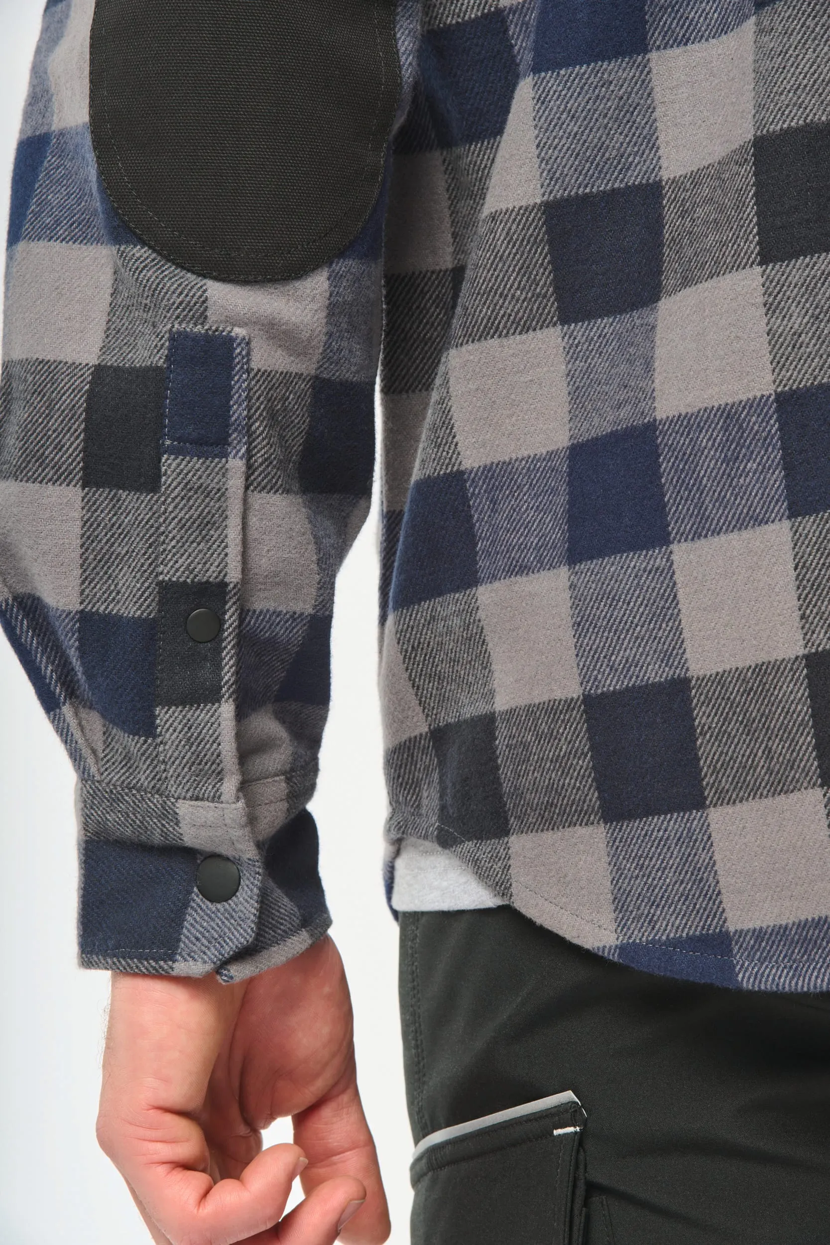 Sobrecamisa a cuadros con bolsillos