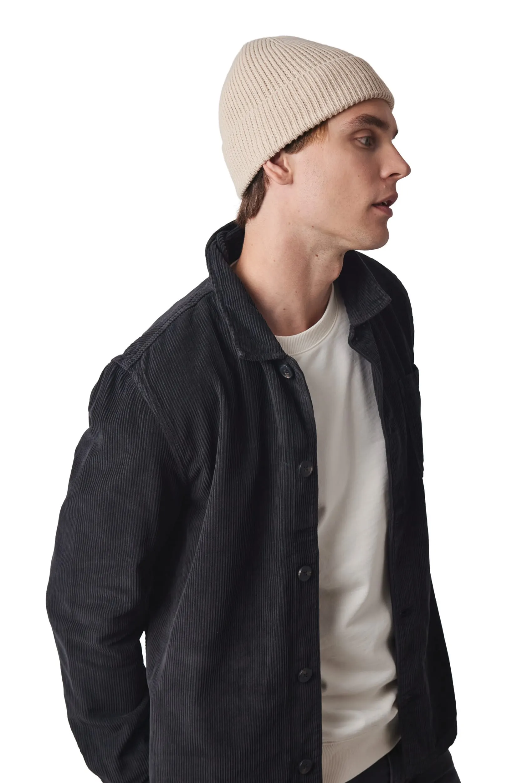 Gorro de canalé con dobladillo