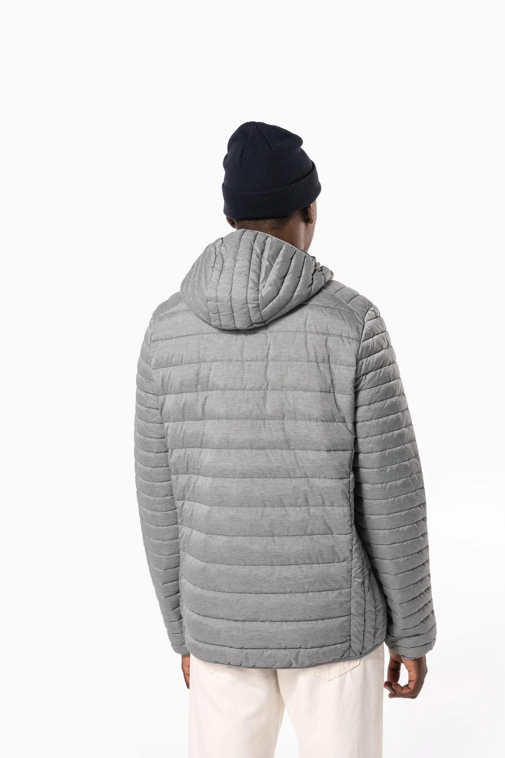 Chaqueta acolchada y ligera con capucha hombre