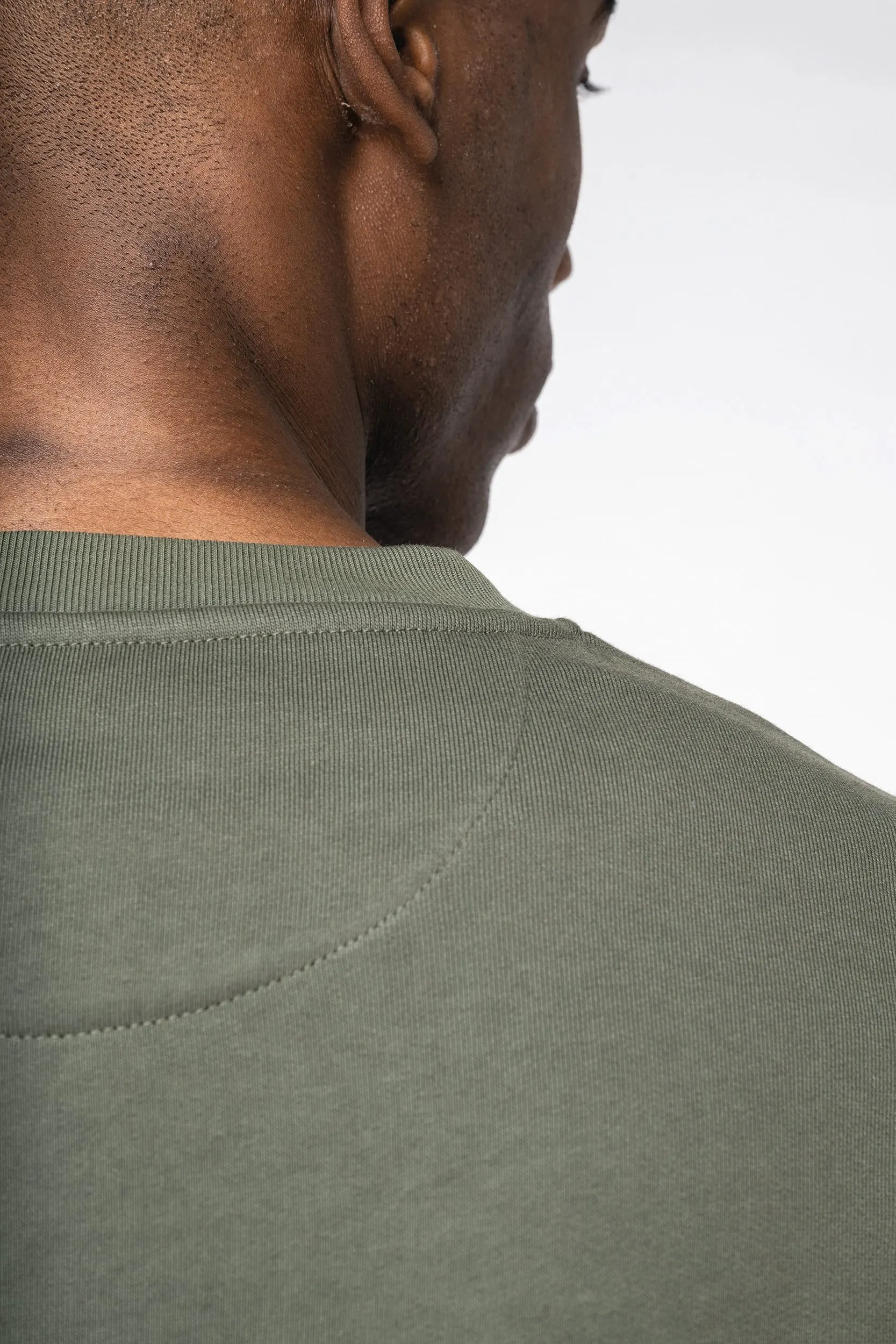 Sudadera ecorresponsable cuello redondo y hombros caídos felpa perchada unisex