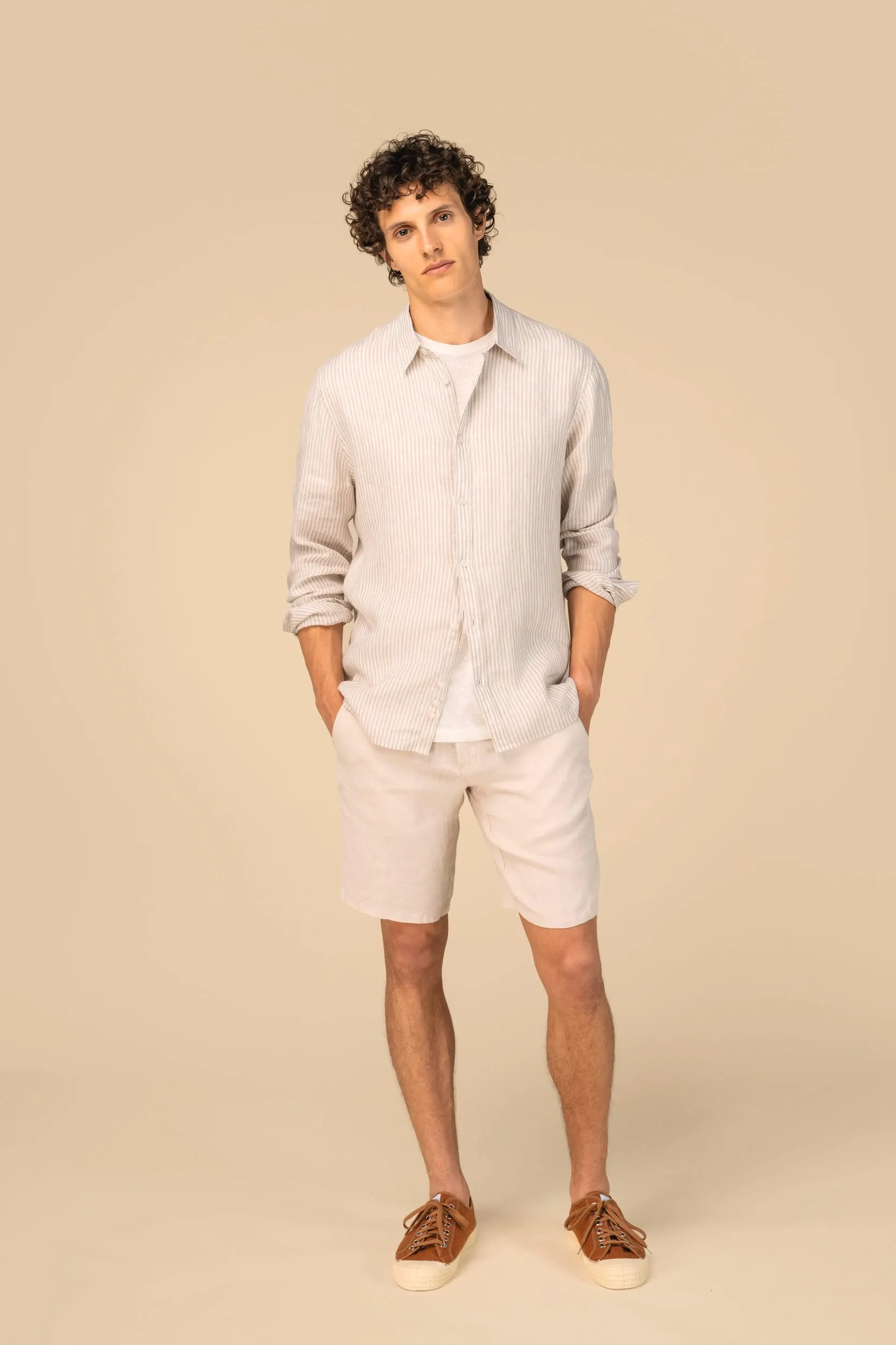 Camisa a rayas de lino para hombre