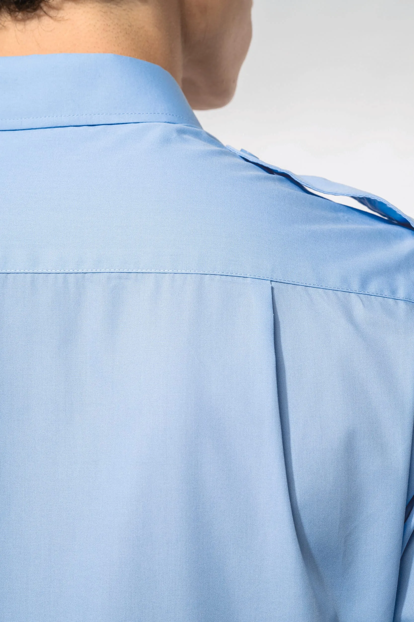Camisa piloto manga larga hombre