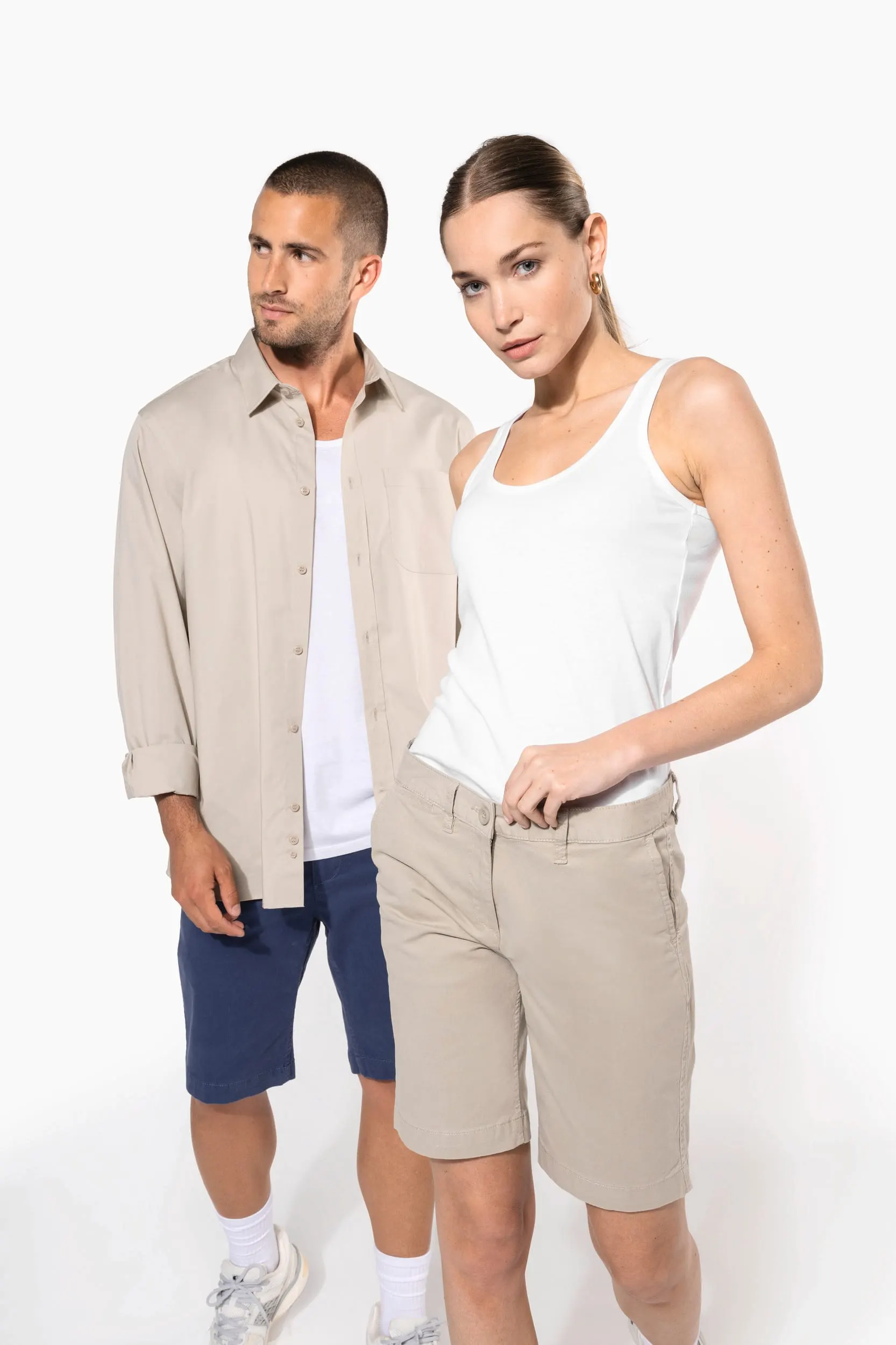 Bermuda chino hombre