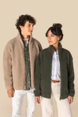Sudadera de sherpa con cremallera y hombros caídos unisex
