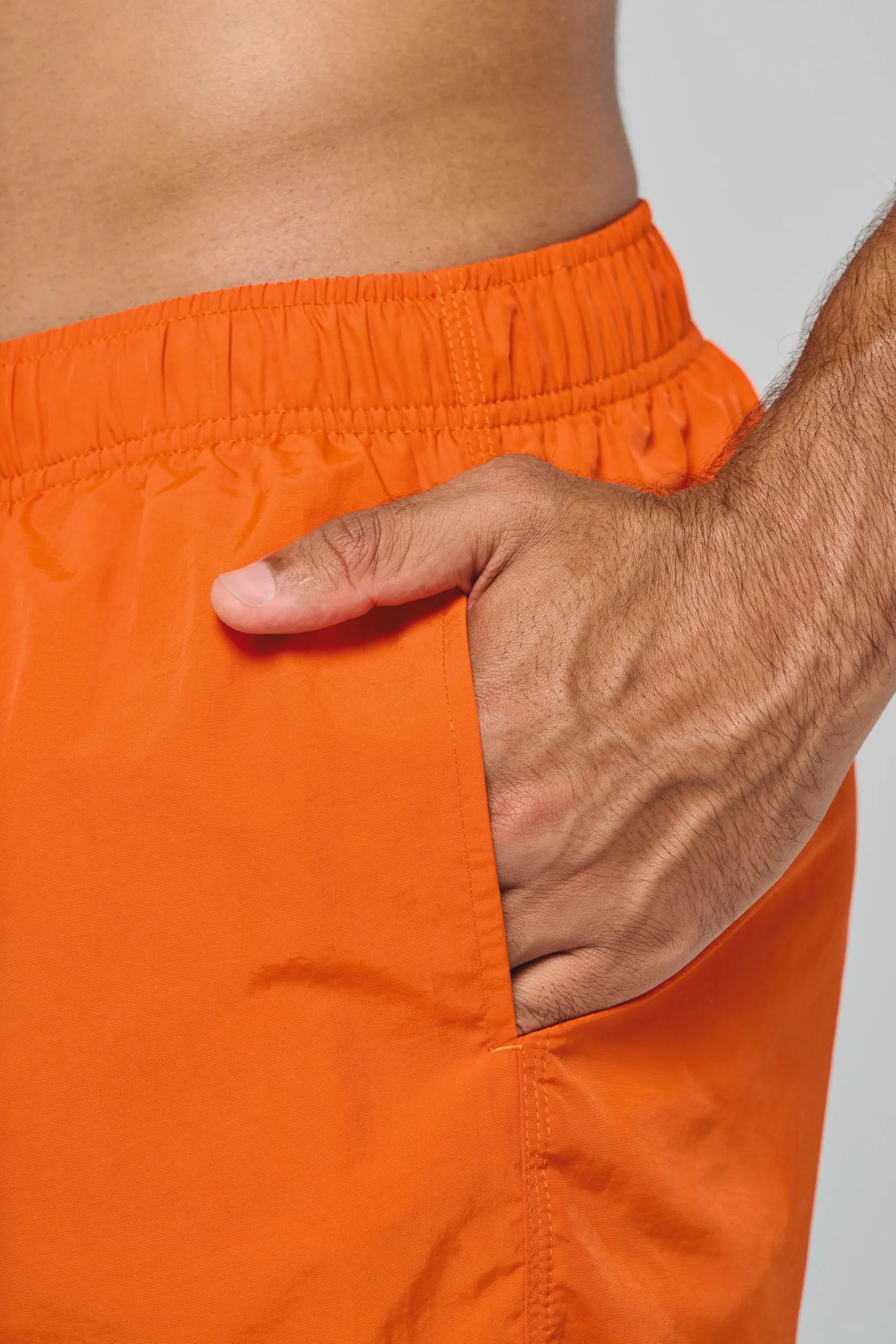 Bañador tipo short