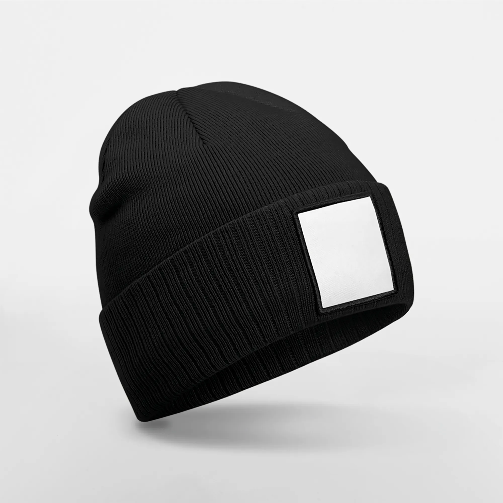 Gorro con parche tipo aplique<br/>