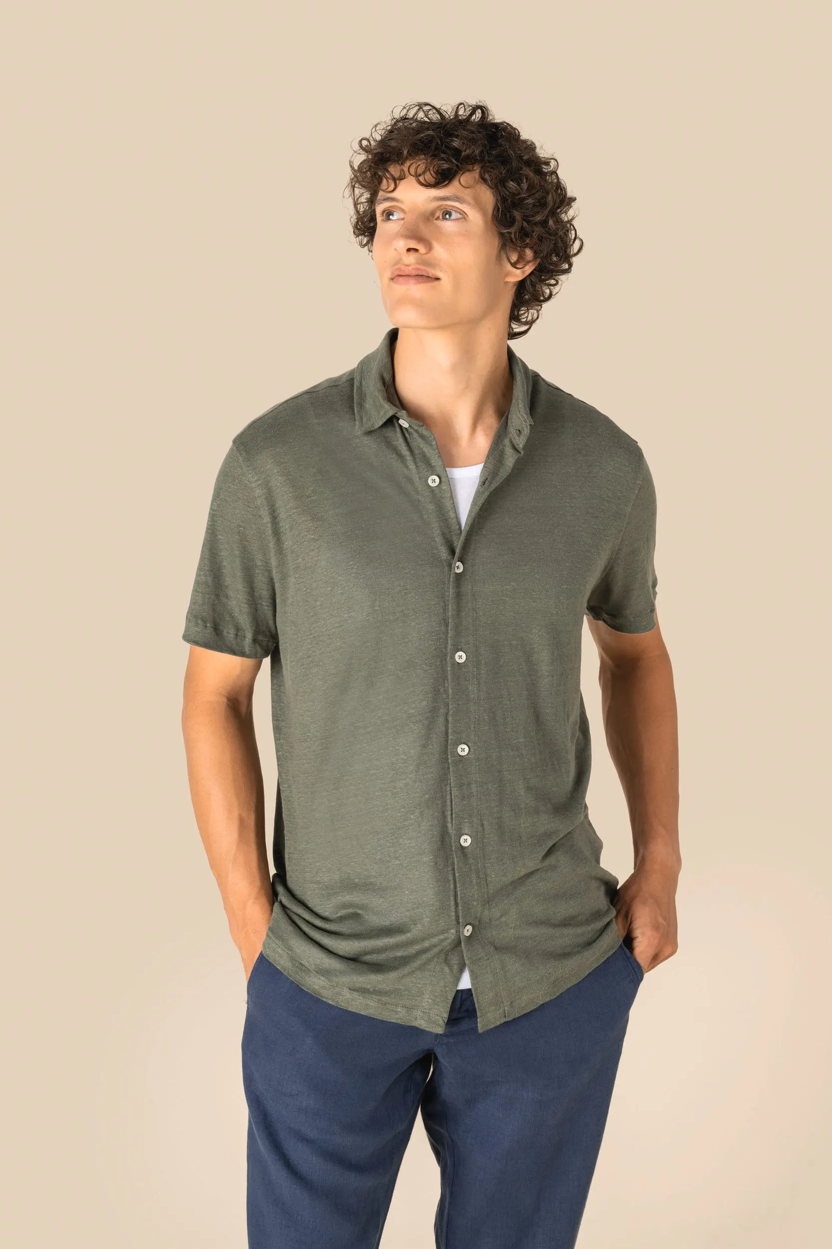 Camisa manga corta de lino hombre