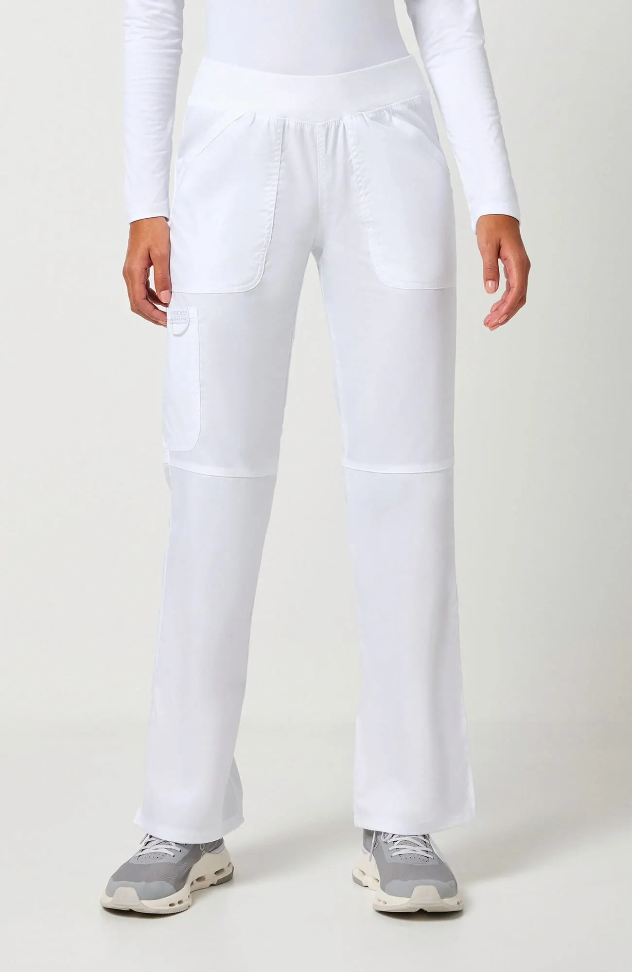 Pantalones tipo cargo de tiro medio mujer