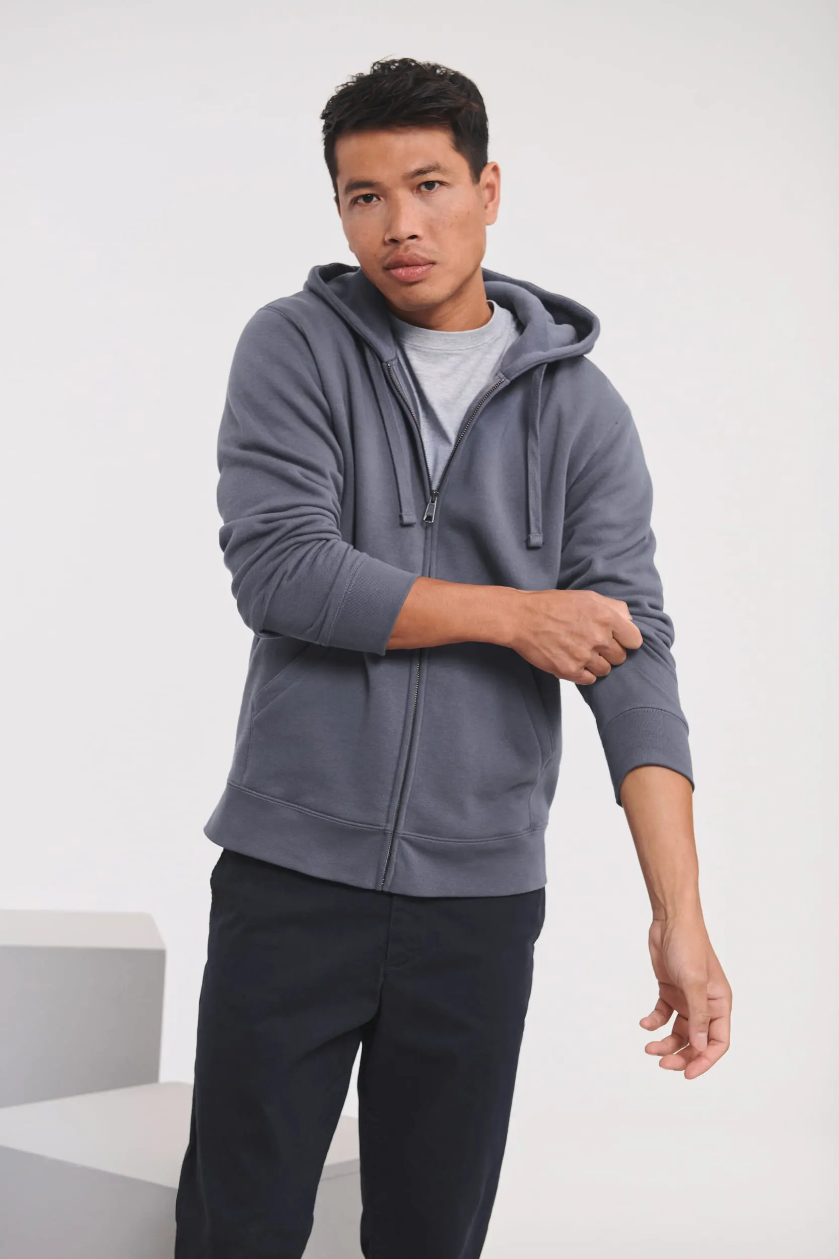Sudadera Authentic con cremallera y capucha