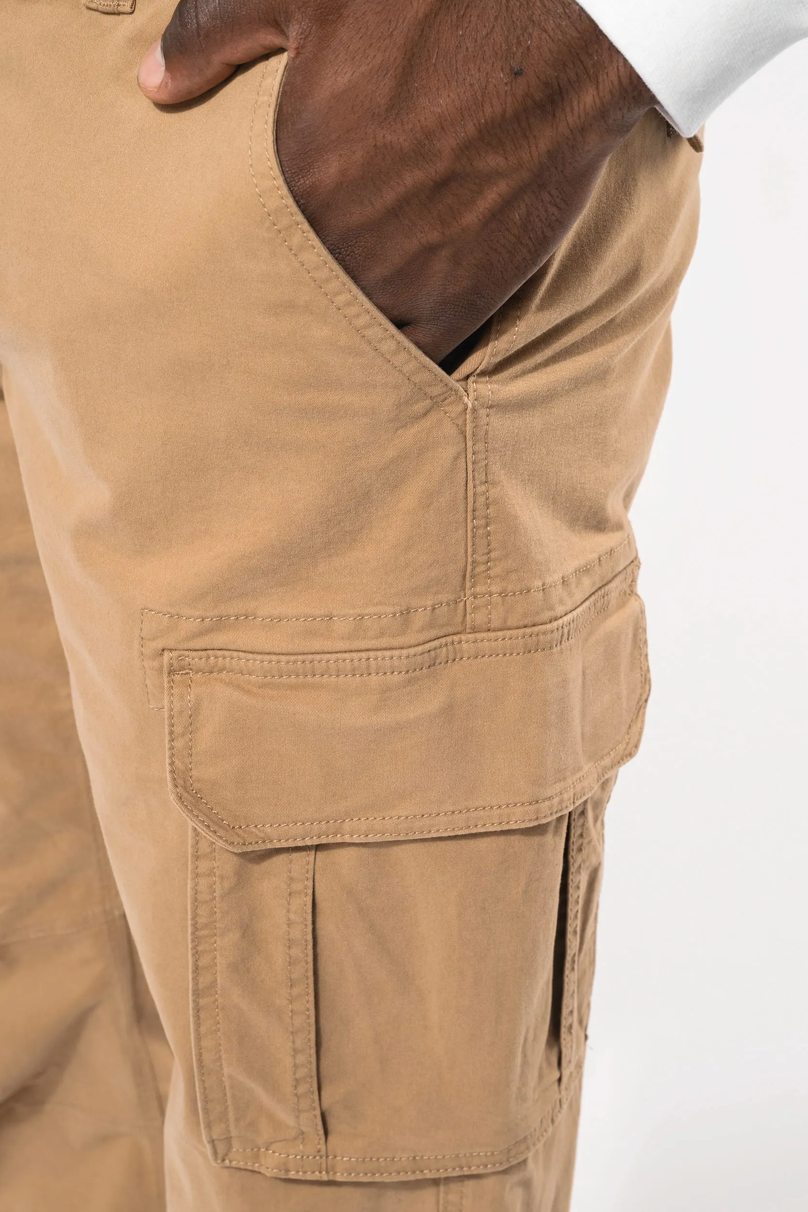 Pantalón multibolsillos hombre