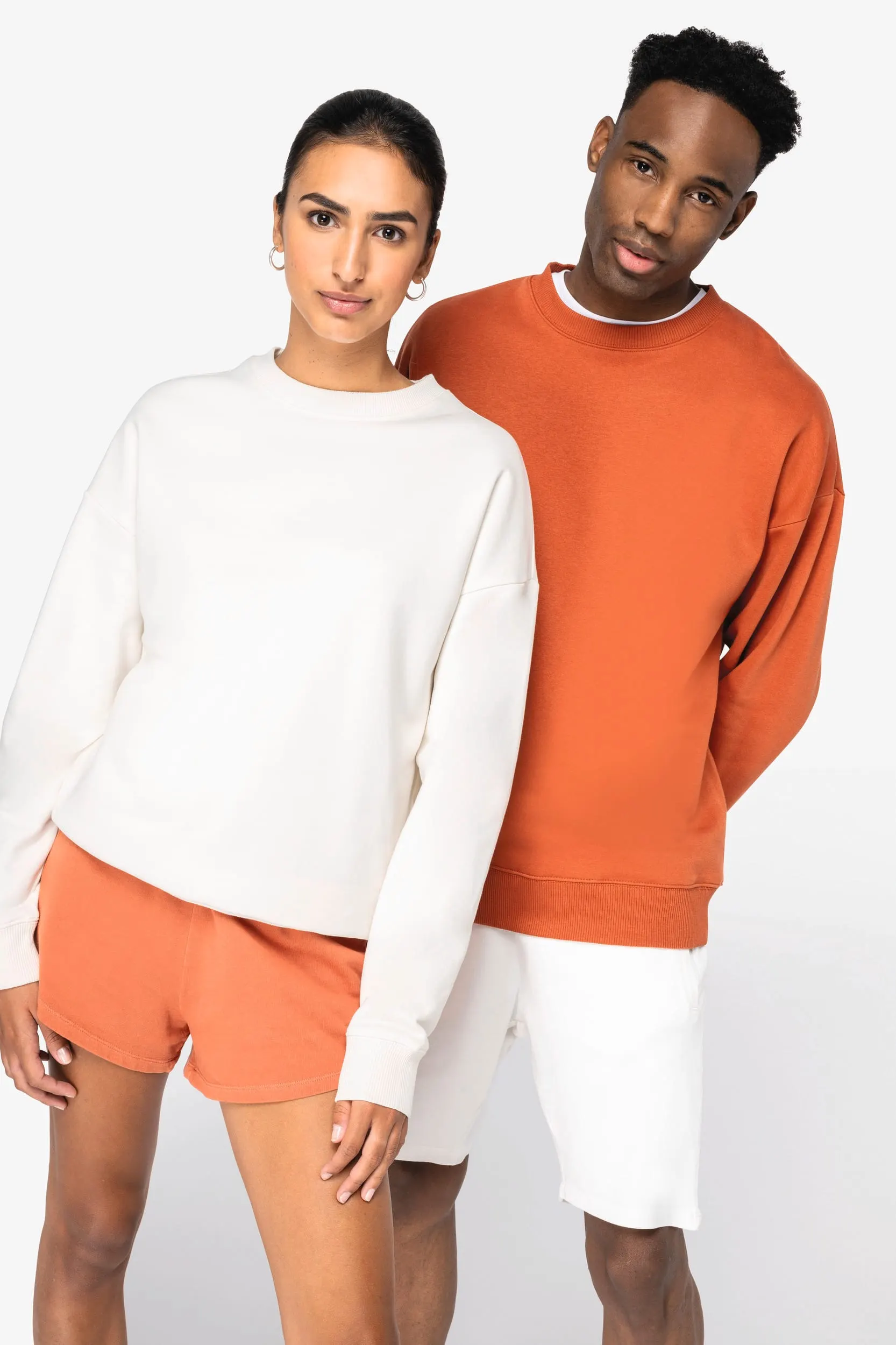 Sudadera ecorresponsable cuello redondo oversize unisex