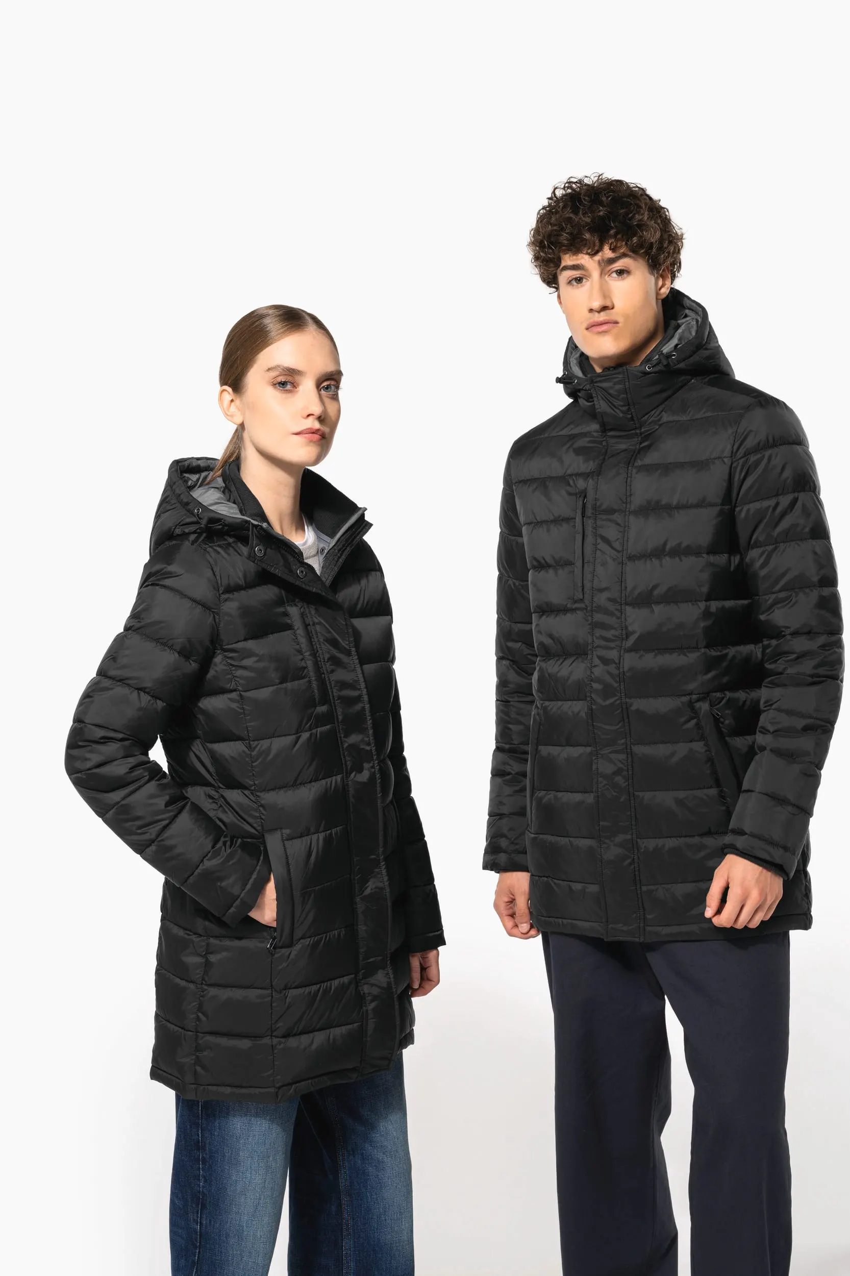 Parka ligera acolchada con capucha para hombre