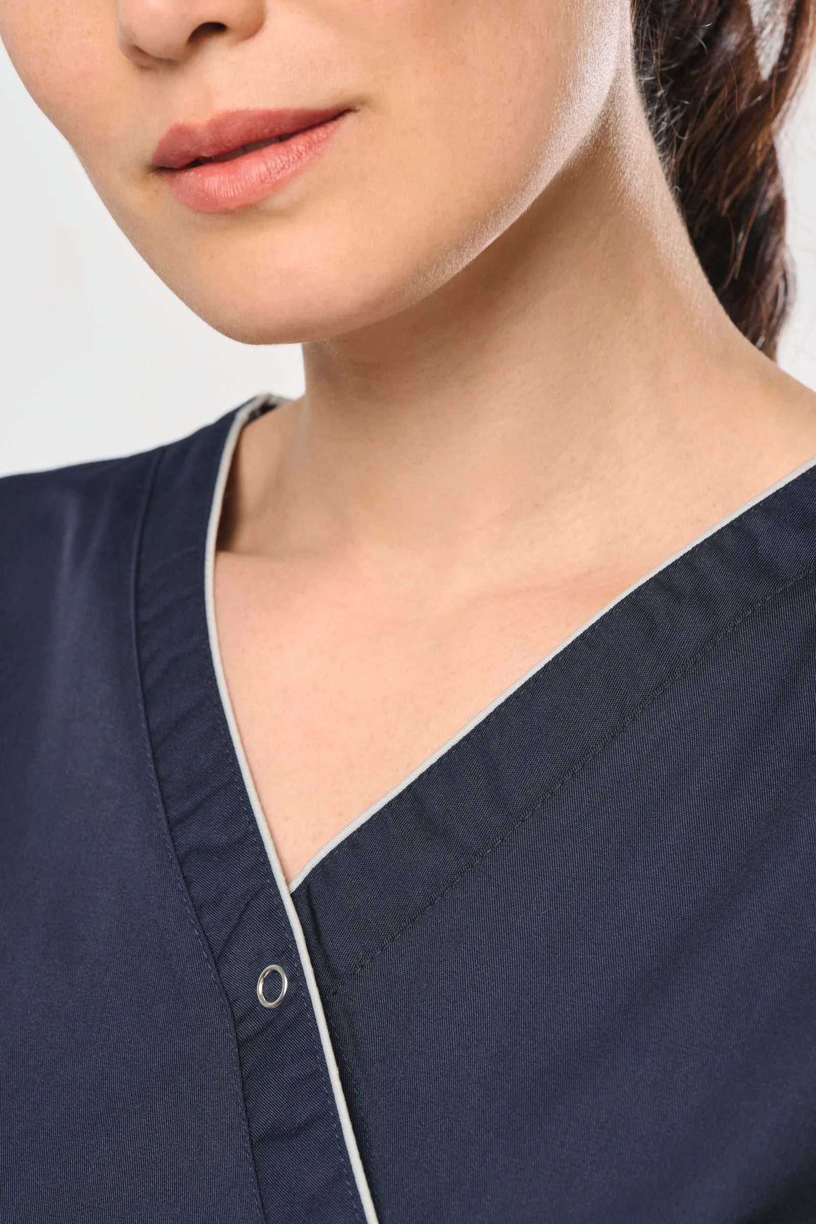 Blusa polialgodón con botones a presión mujer